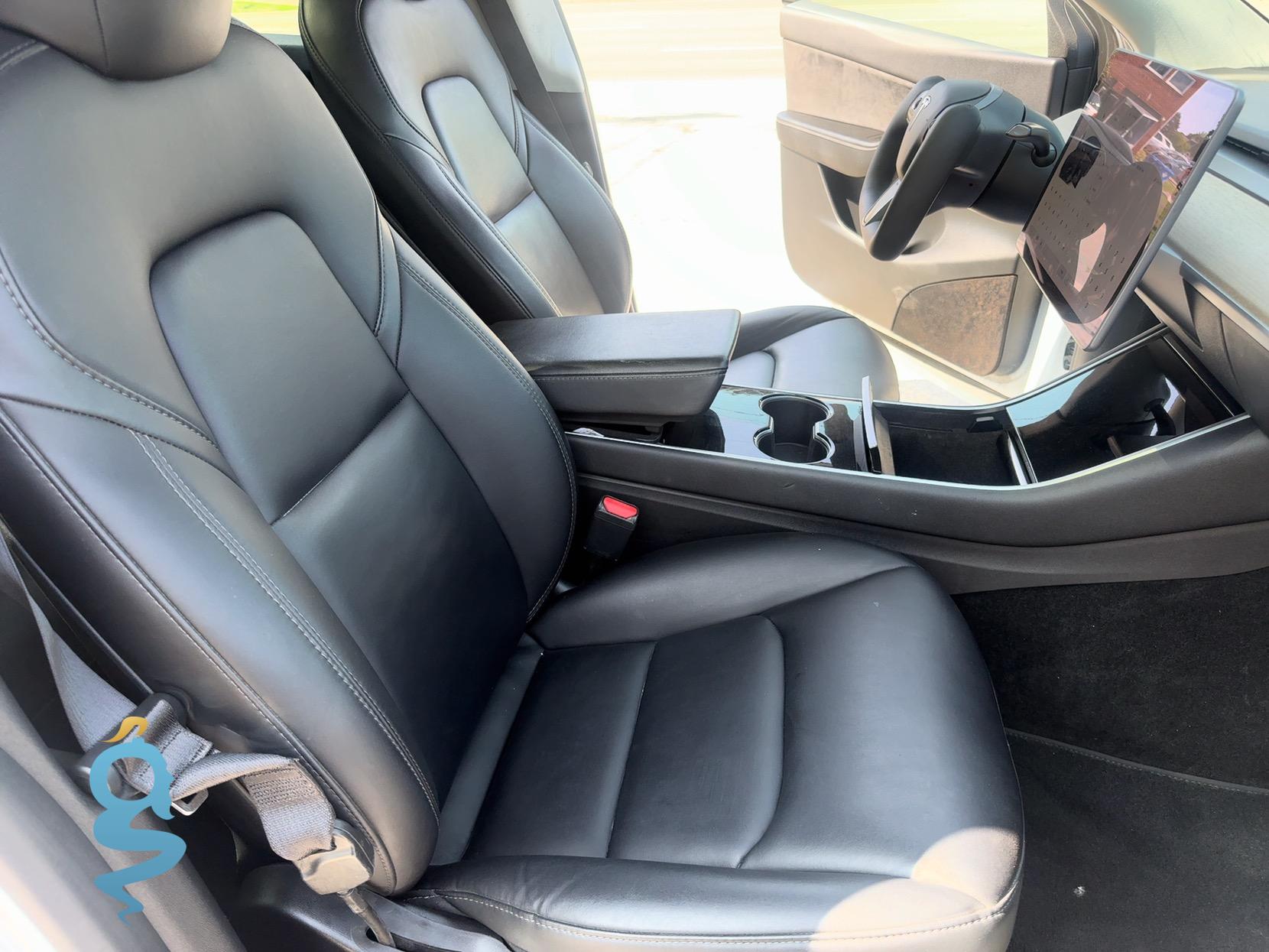 Tesla Model Y Model Y
