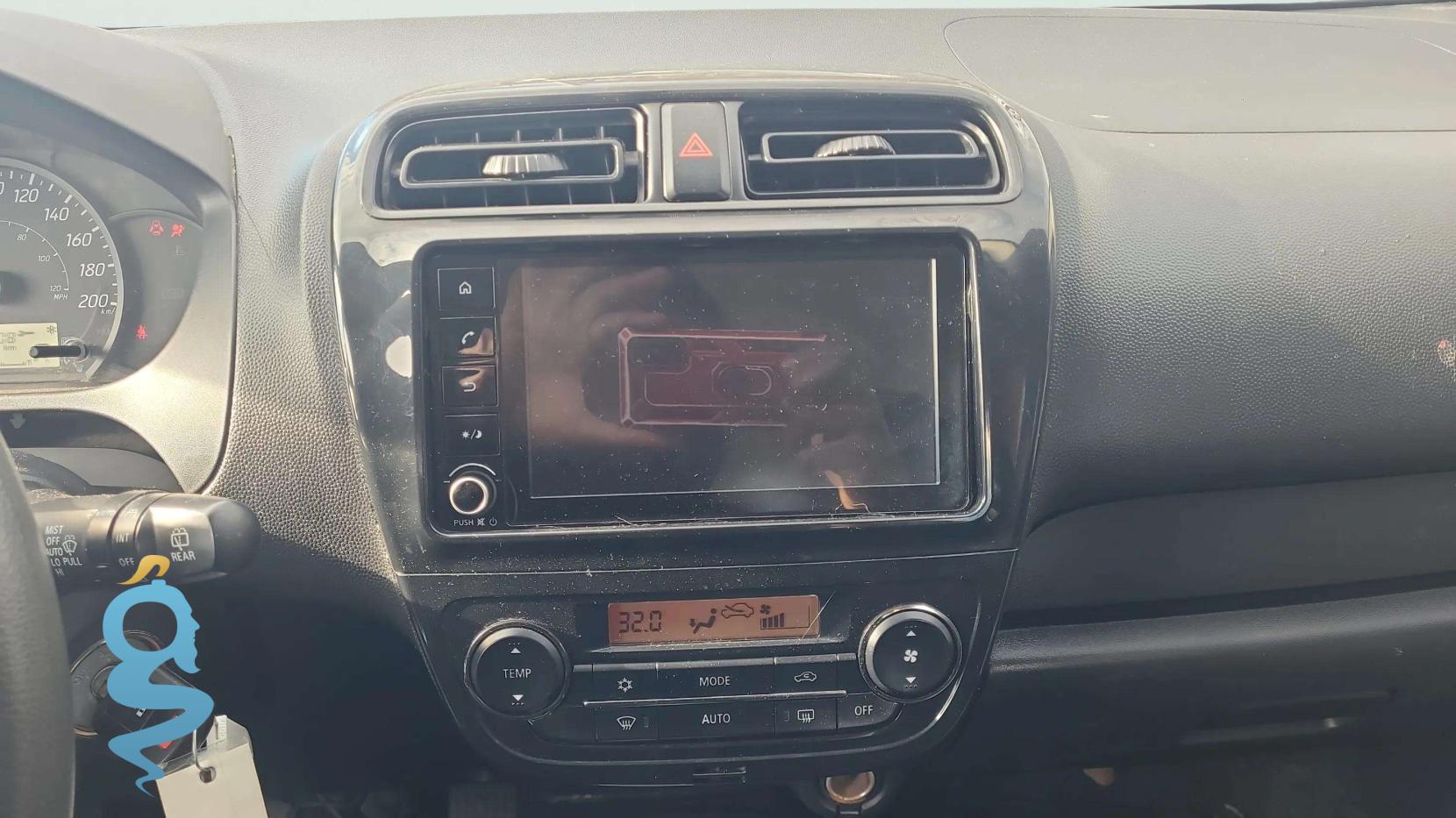 Mitsubishi Mirage 1.2 ES/LE, ES/SE