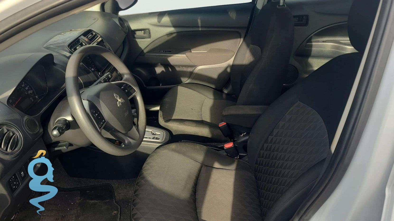 Mitsubishi Mirage 1.2 ES/LE, ES/SE