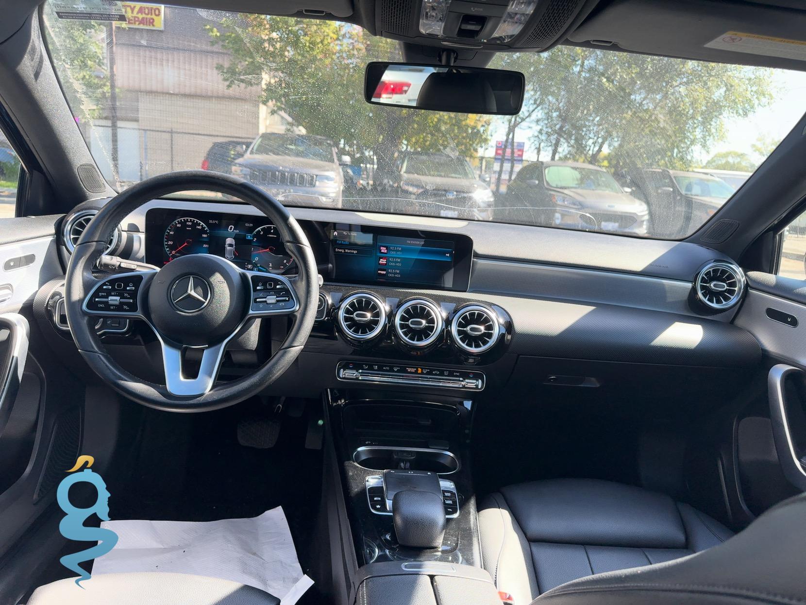 Mercedes-Benz A 250