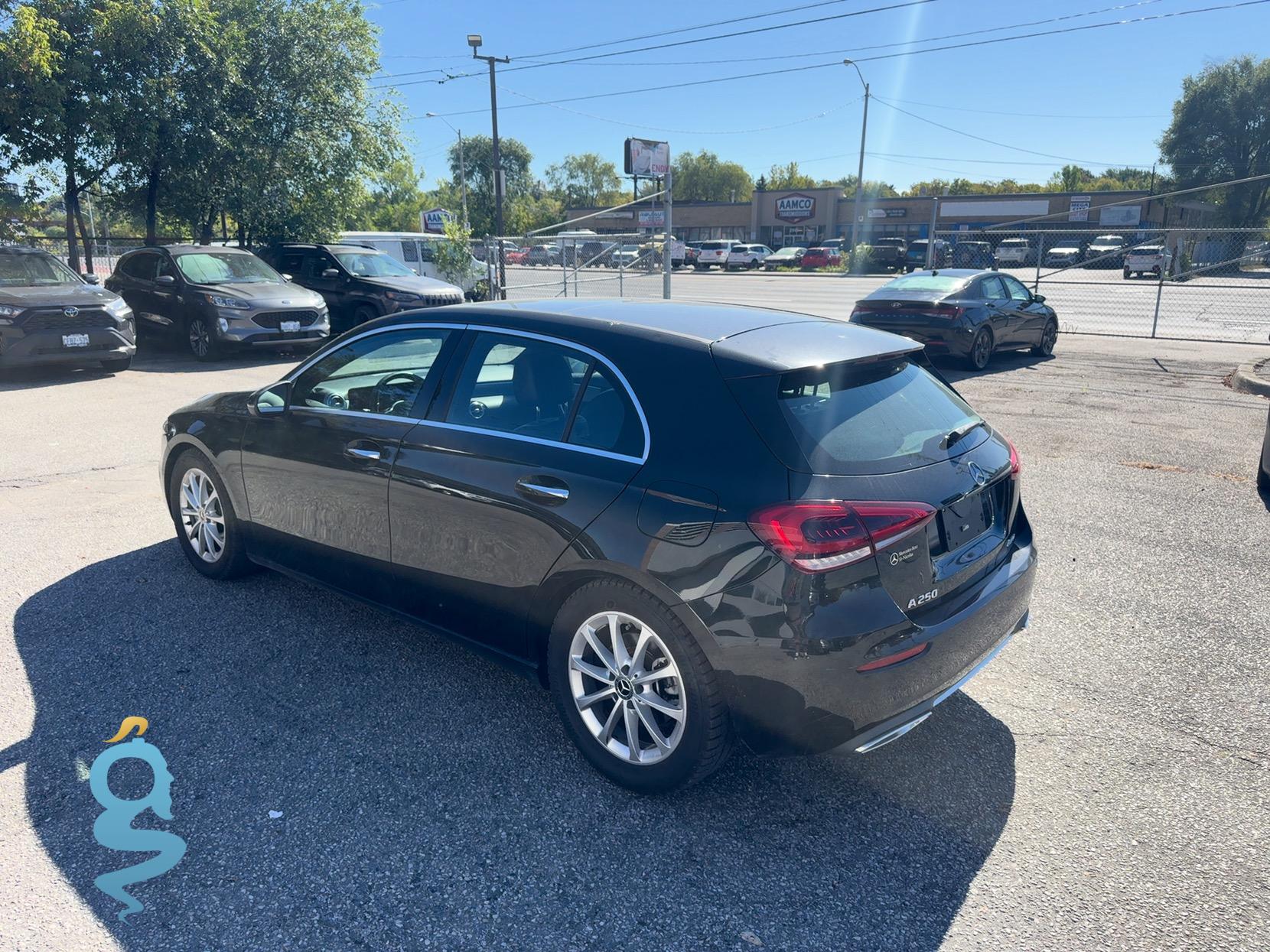 Mercedes-Benz A 250