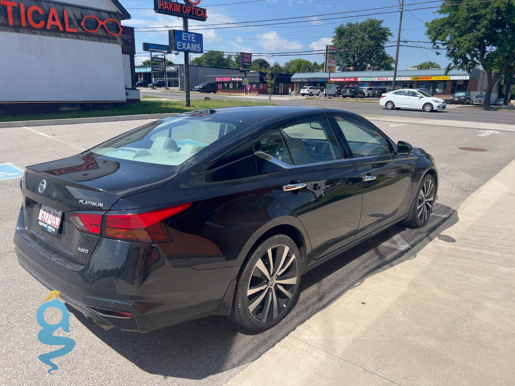 Nissan Altima 2.5 Grade Platinum Altima VI (facelift 2022)