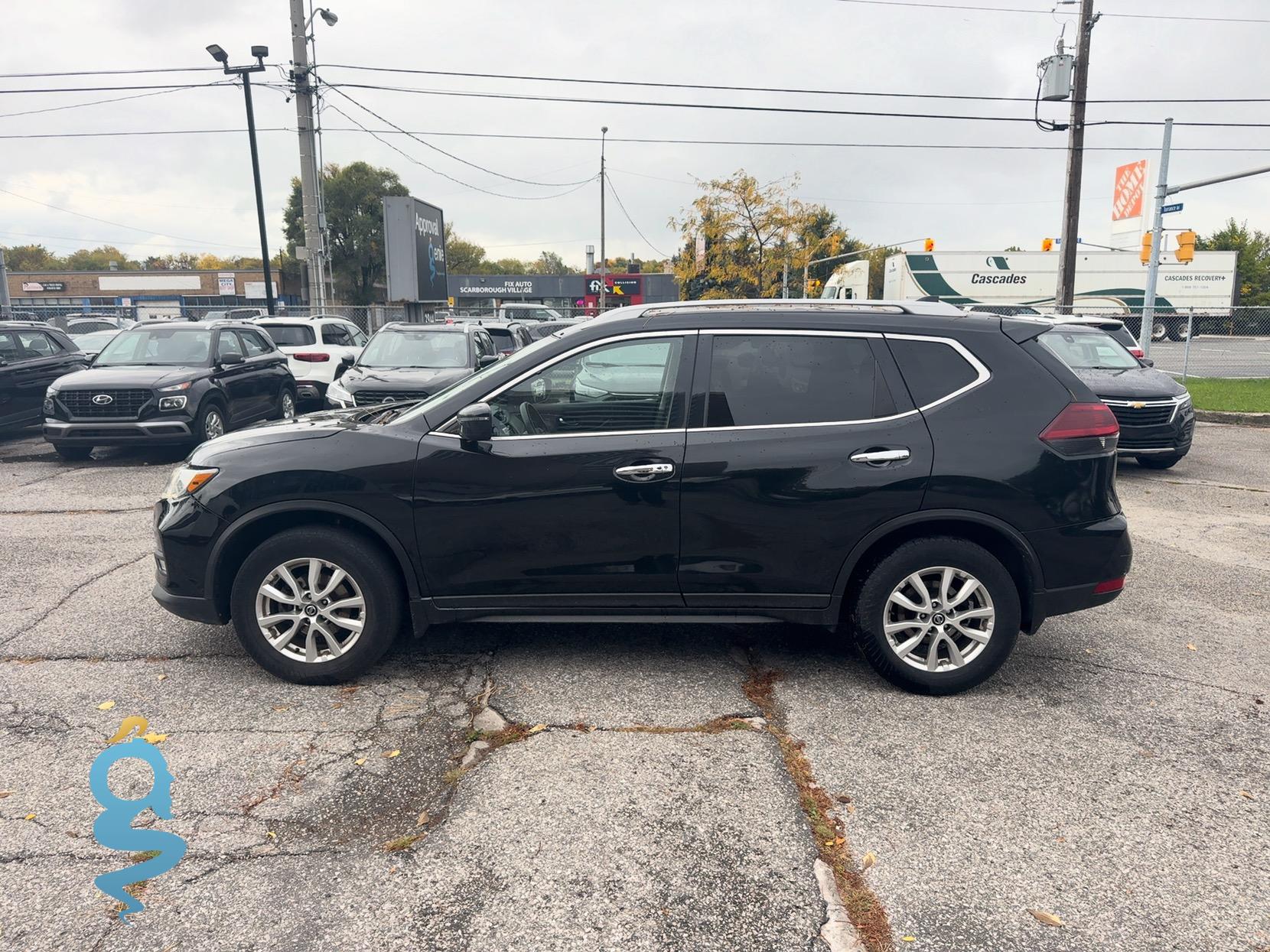 Nissan Rogue 2.5 Crossover