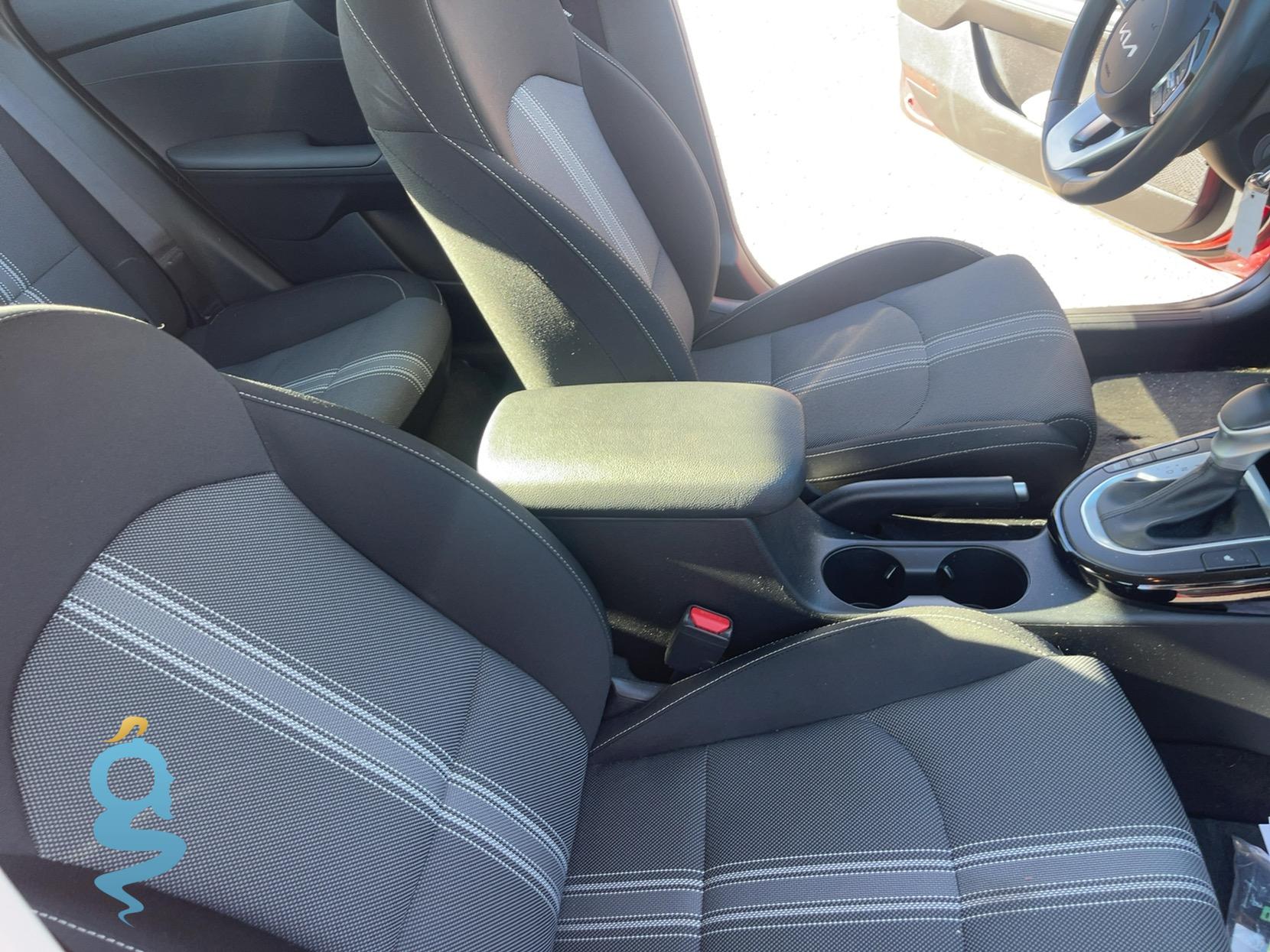 Kia Forte 2.0 Forte III (facelift 2021)