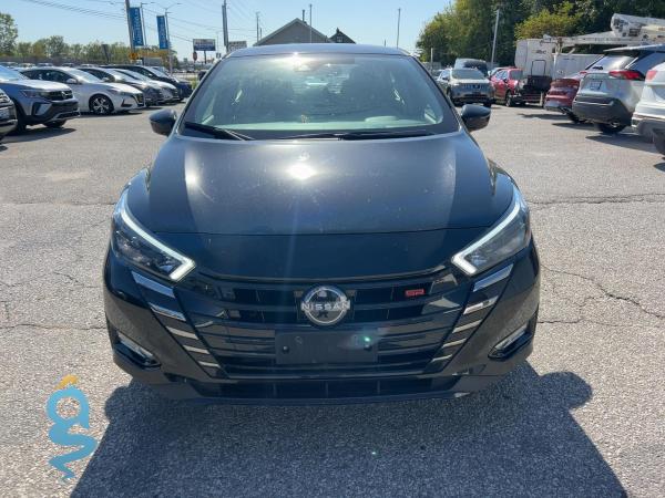 Nissan Versa 1.6 SR