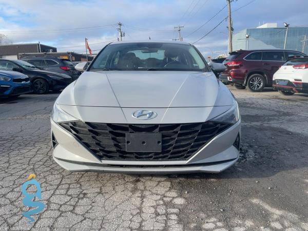 Hyundai Elantra 2.0 Blue