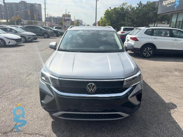 Volkswagen Taos 1.5 SE w/ Sunroof Pkg. Taos (facelift 2024)