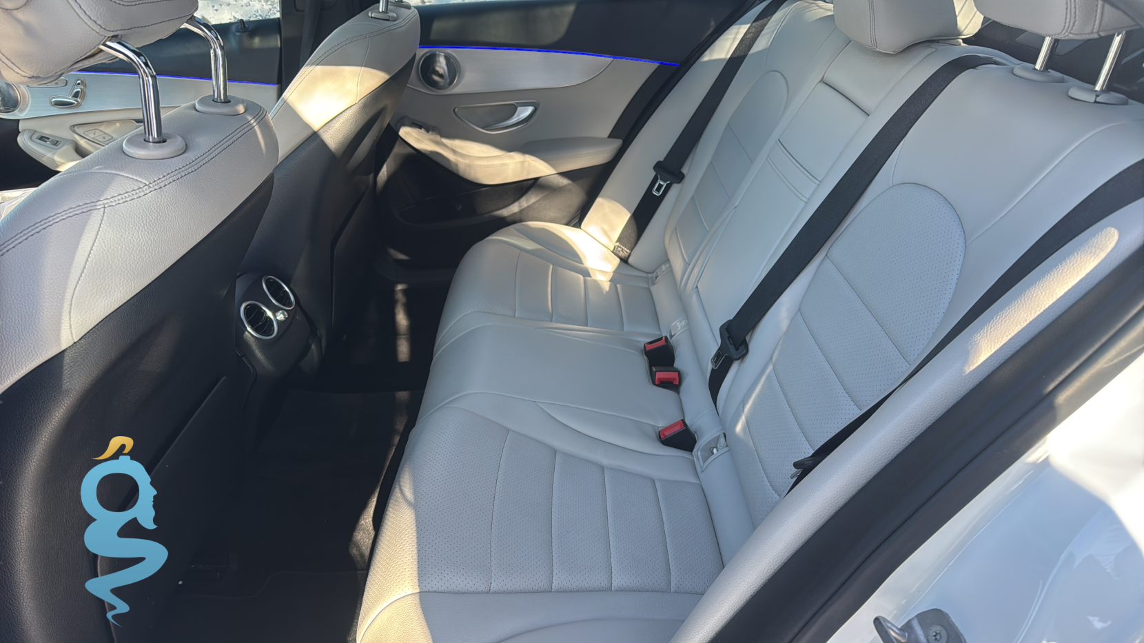 Mercedes-Benz C 300 2.0 C300-4M