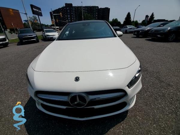 Mercedes-Benz A 220 2.0 A220-4M