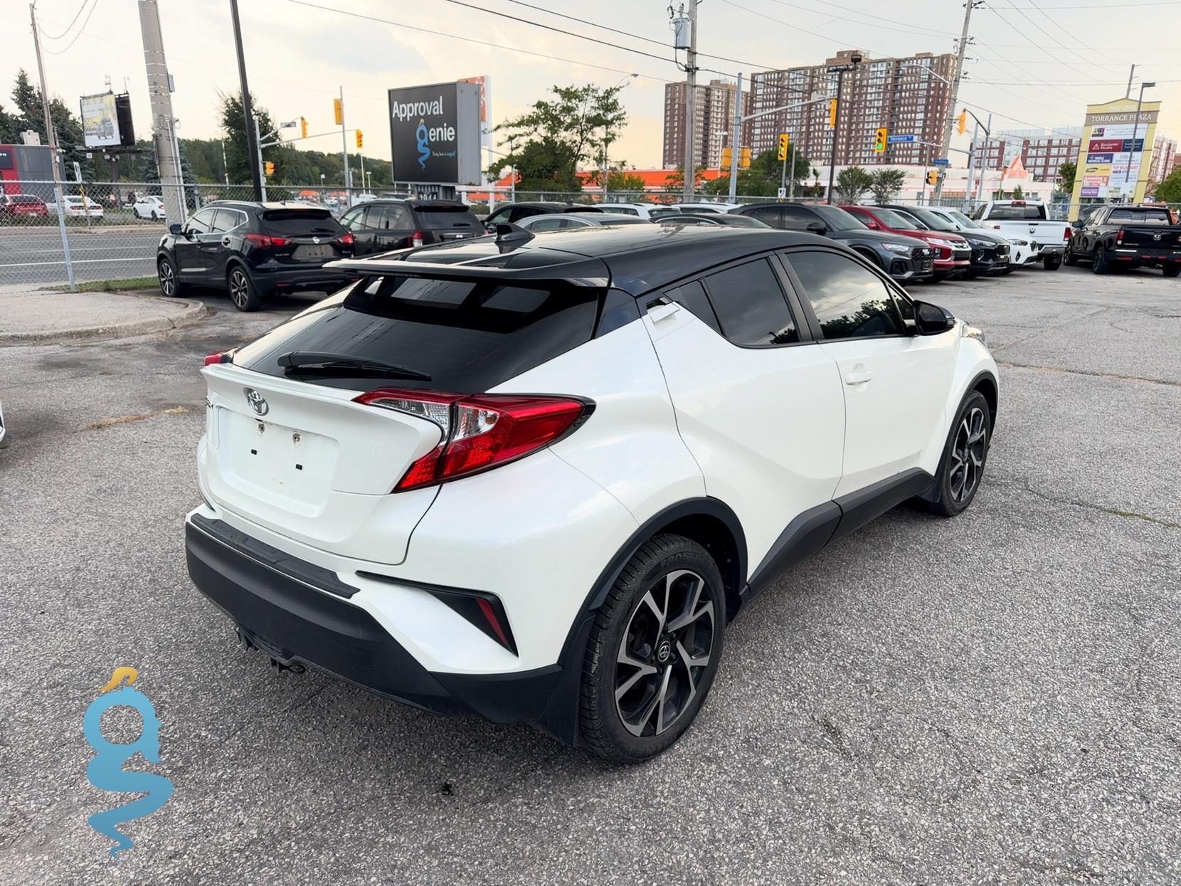 Toyota C-HR 2.0 ZGX10L