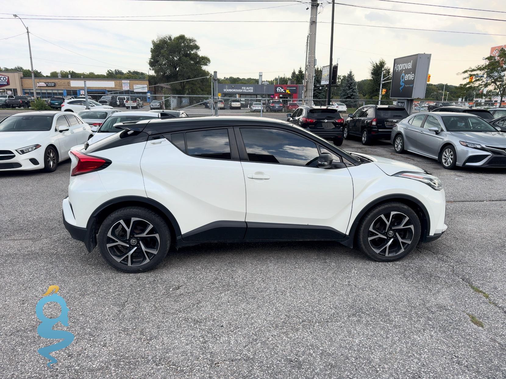 Toyota C-HR 2.0 ZGX10L
