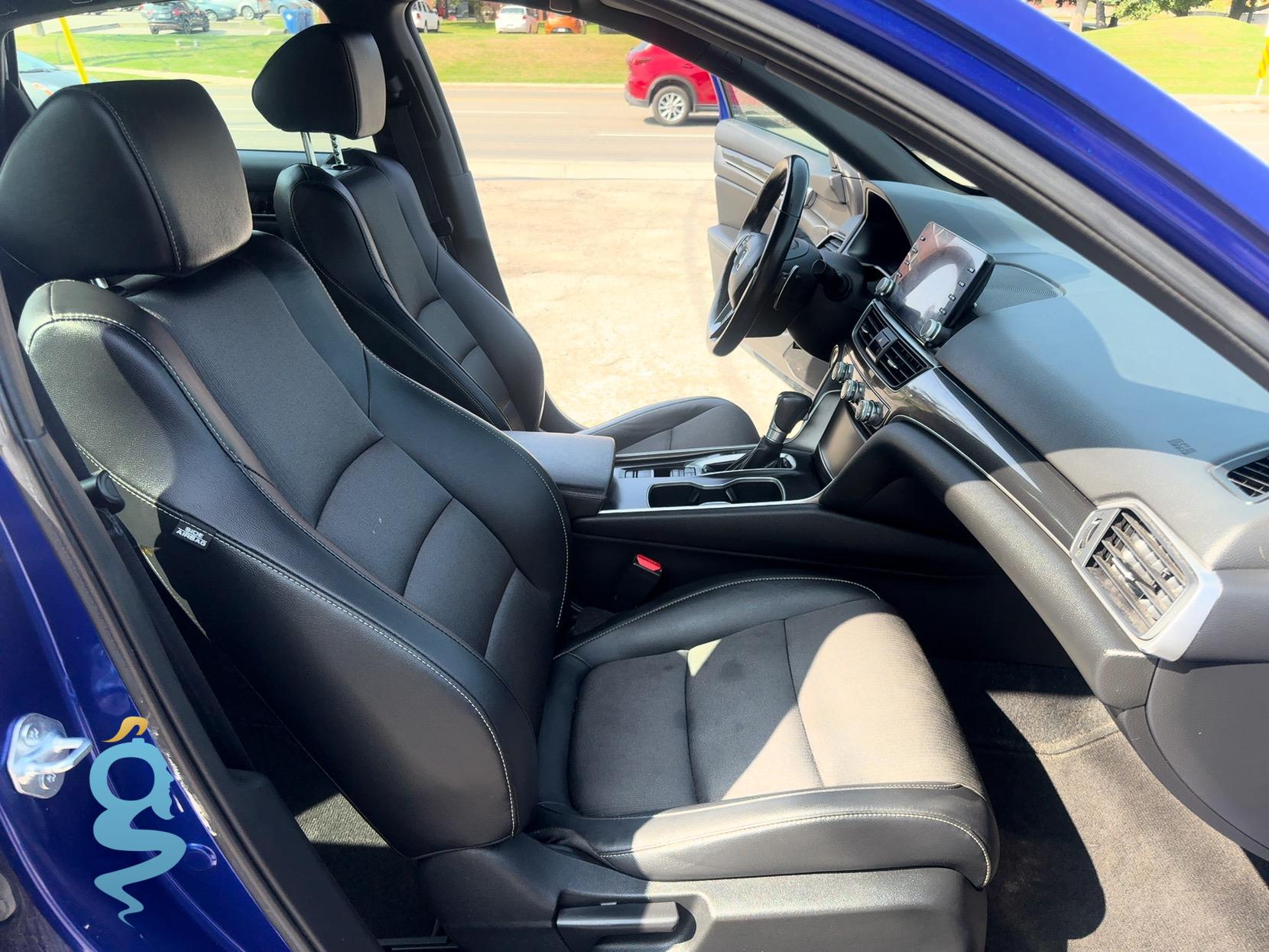 Honda Accord 1.5 Sport Accord XI