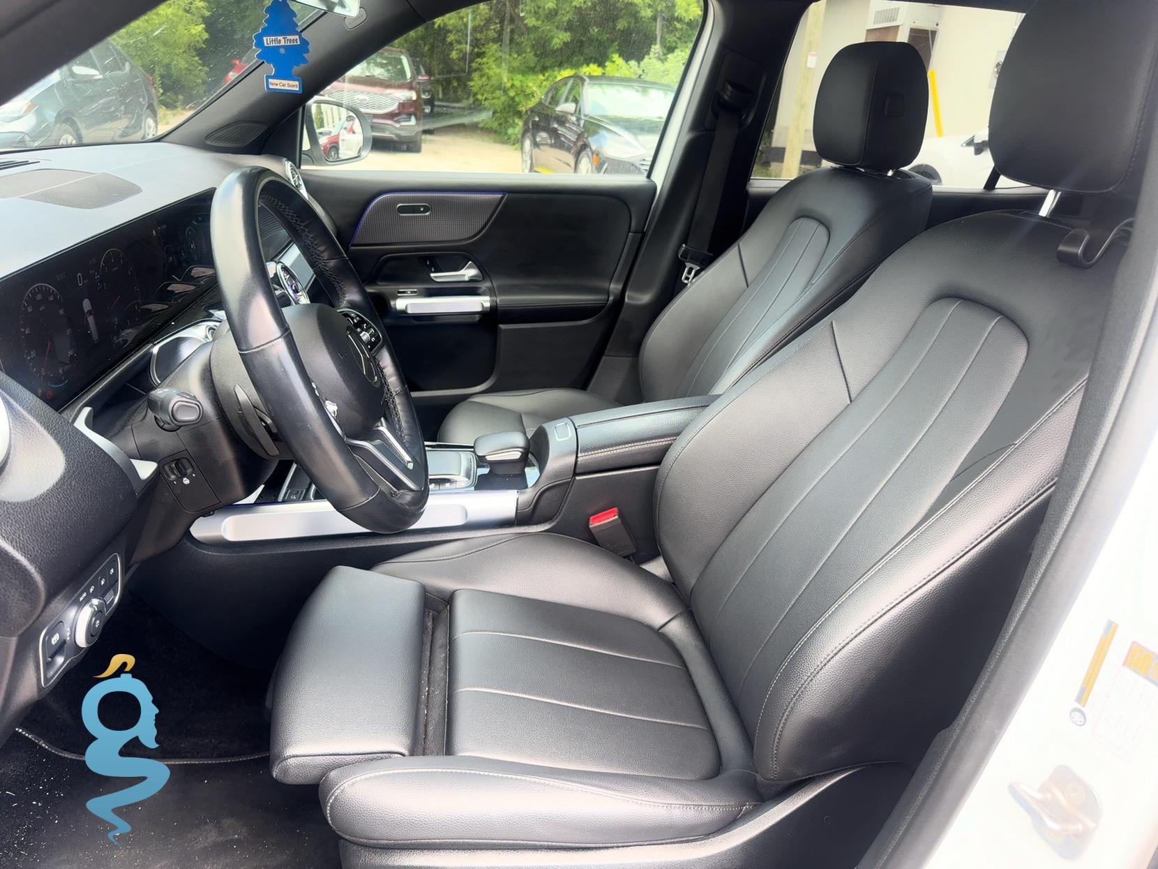 Mercedes-Benz GLB 250 2.0 GLB250-4M GLB250-4M