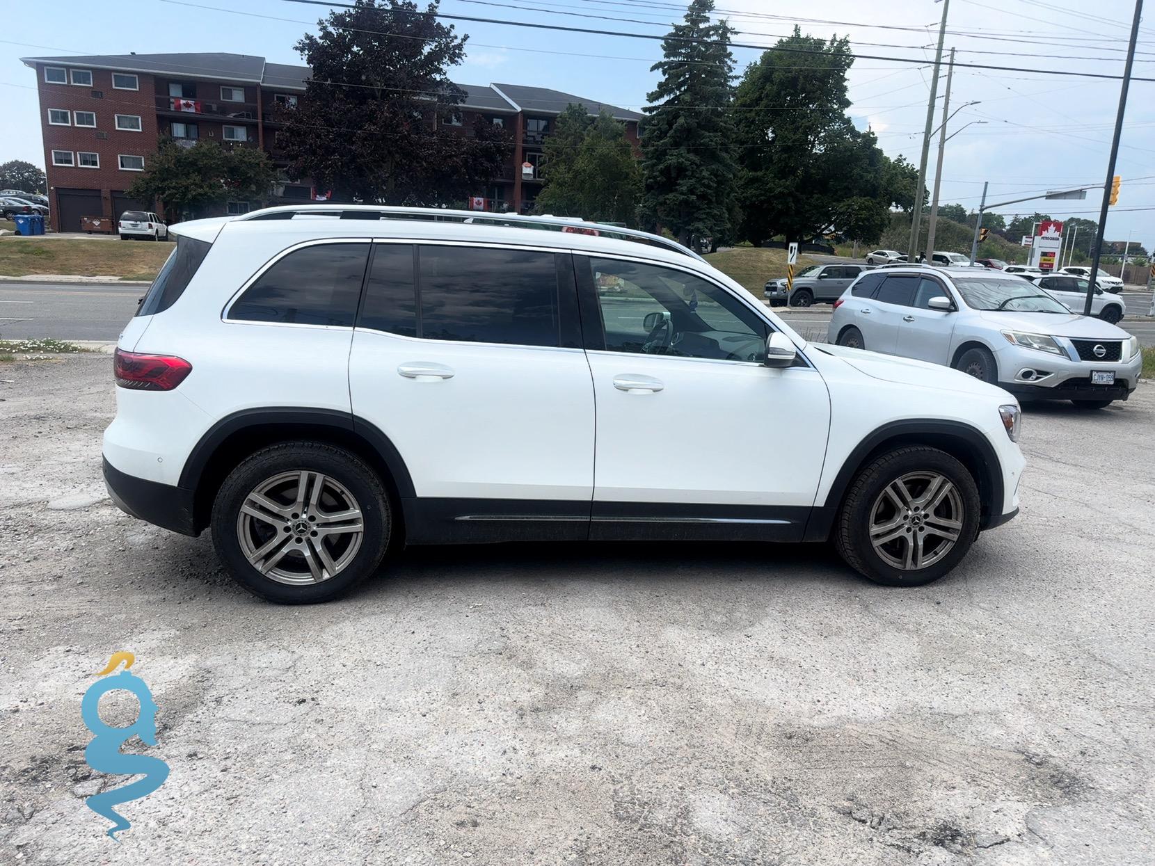 Mercedes-Benz GLB 250 2.0 GLB250-4M GLB250-4M