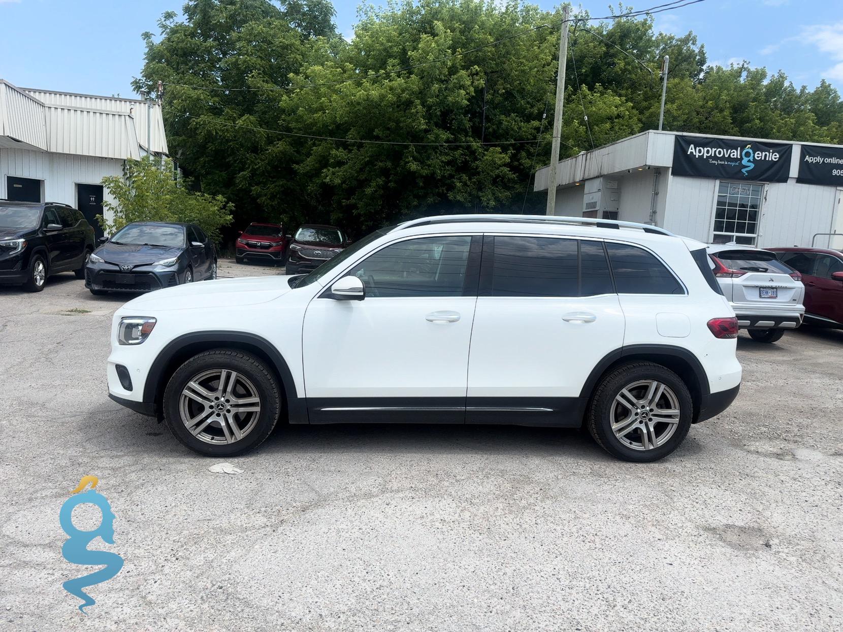 Mercedes-Benz GLB 250 2.0 GLB250-4M GLB250-4M