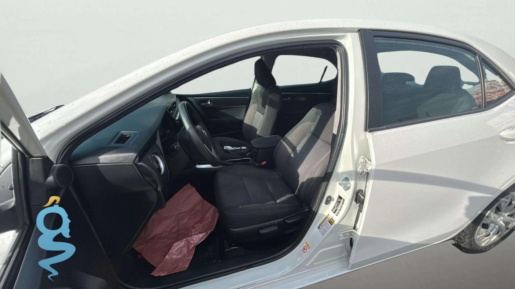 Toyota Corolla 1.8 LE LE