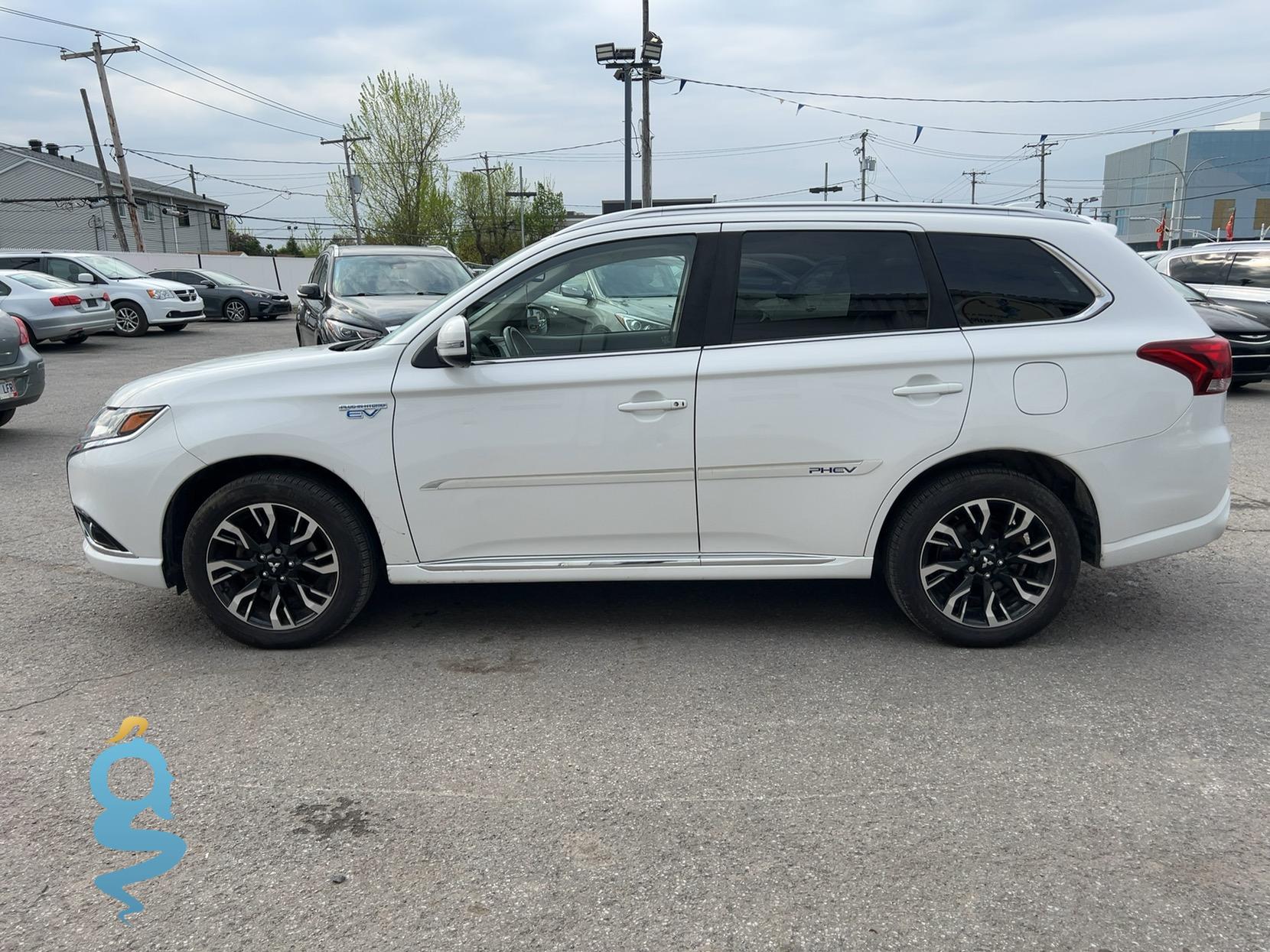 Mitsubishi Outlander 2.0 High