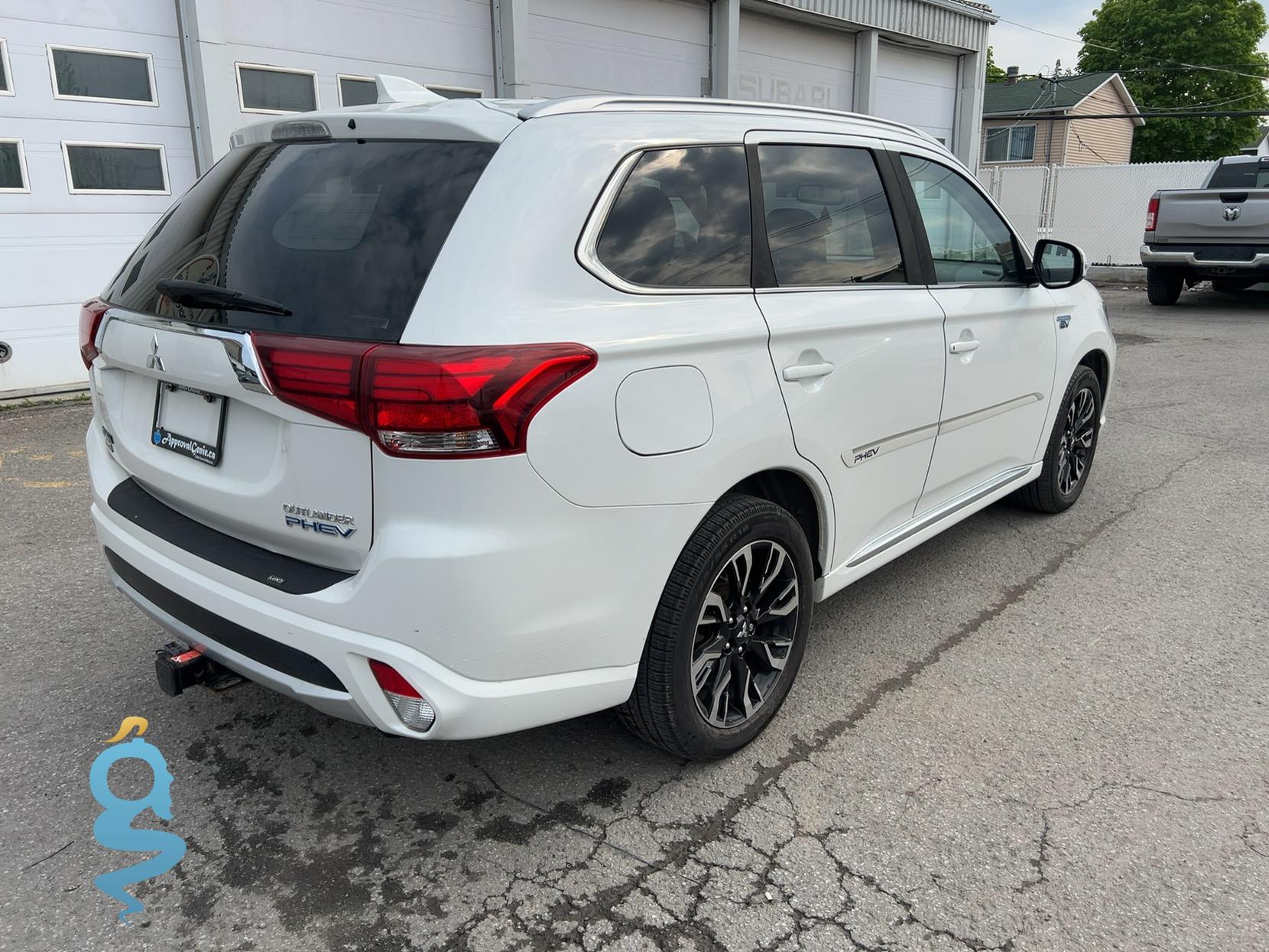 Mitsubishi Outlander 2.0 High