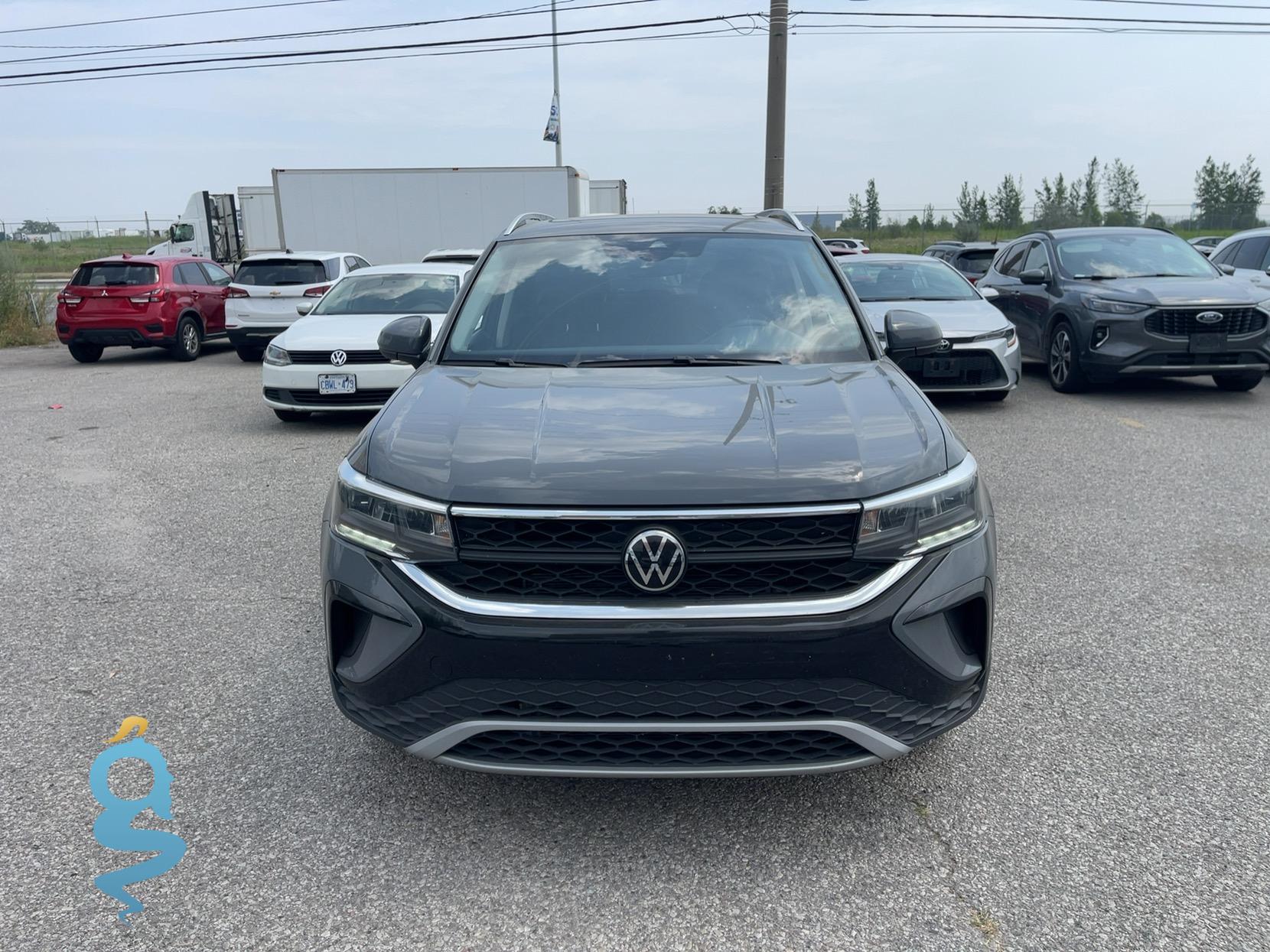 Volkswagen Taos 1.5 SE w/ Sunroof Pkg. Taos (facelift 2024)