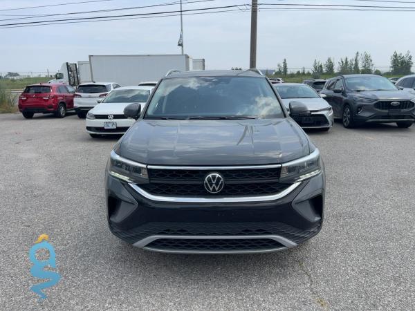 Volkswagen Taos 1.5 SE w/ Sunroof Pkg. Taos (facelift 2024)