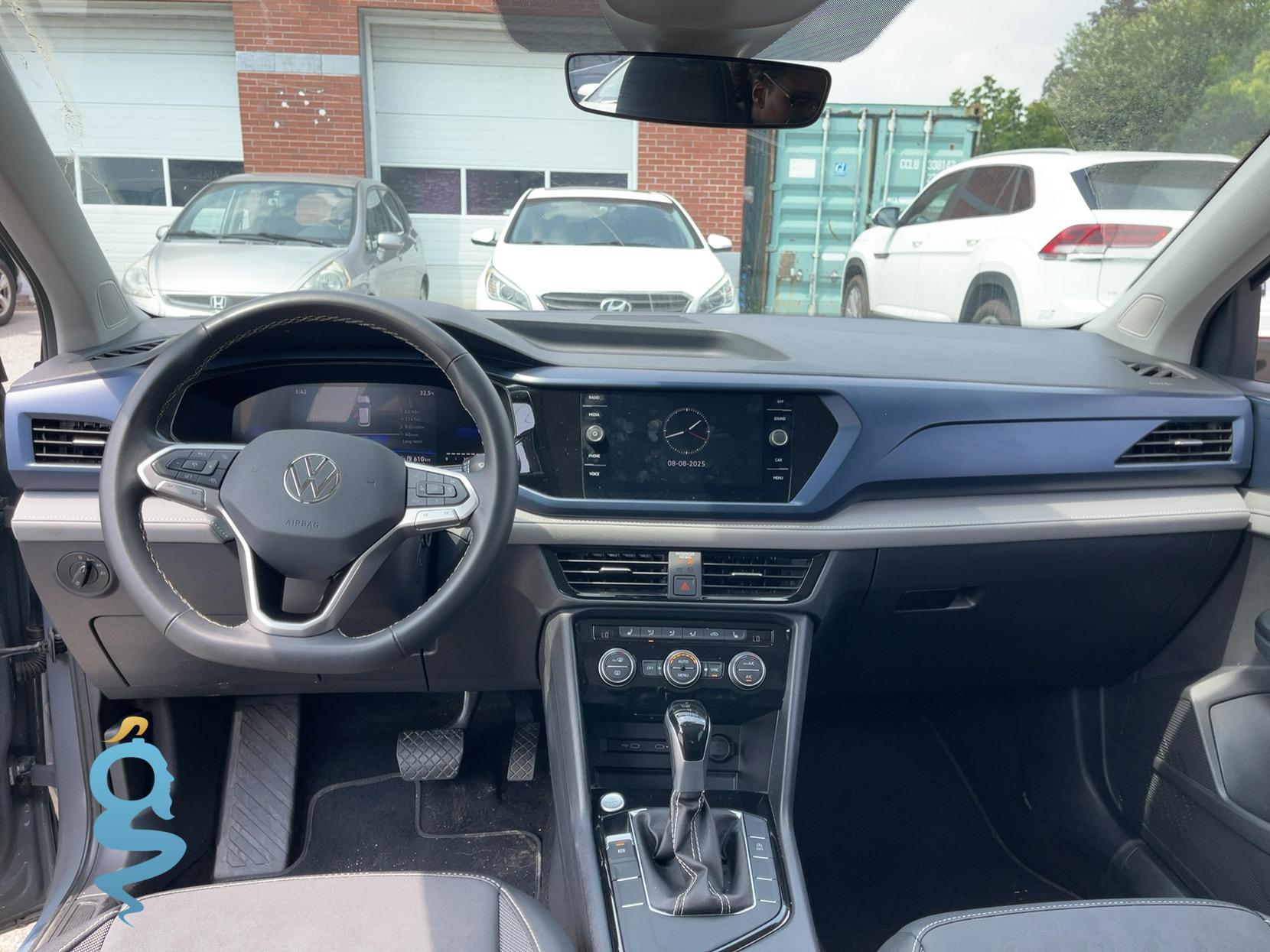 Volkswagen Taos 1.5 SE w/ Sunroof Pkg. Taos (facelift 2024)