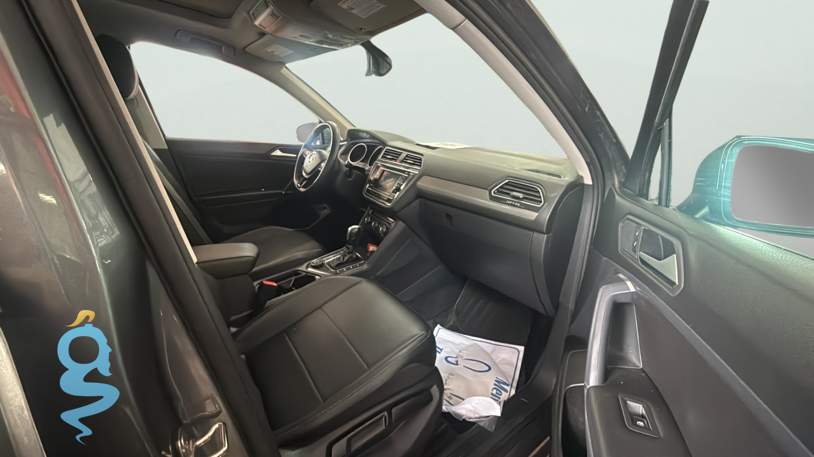 Volkswagen Tiguan 2.0 4Motion SE, 4Motion SEL 4Motion SE, 4Motion SEL