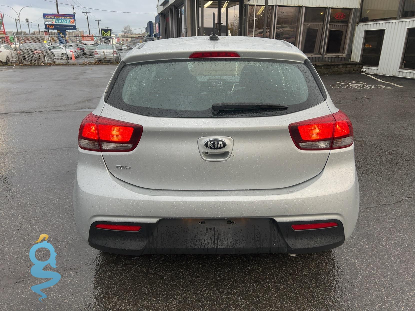 Kia Rio 1.6 LX, S