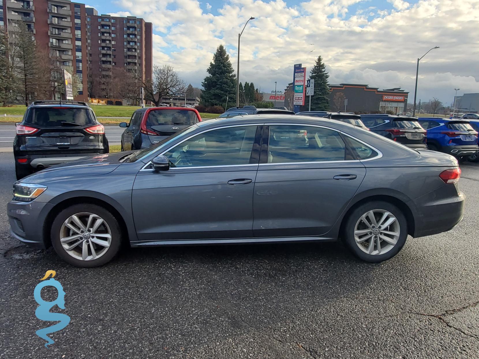 Volkswagen Passat 2.0 Highline 2.0 TSI SE, SE w/ Technology