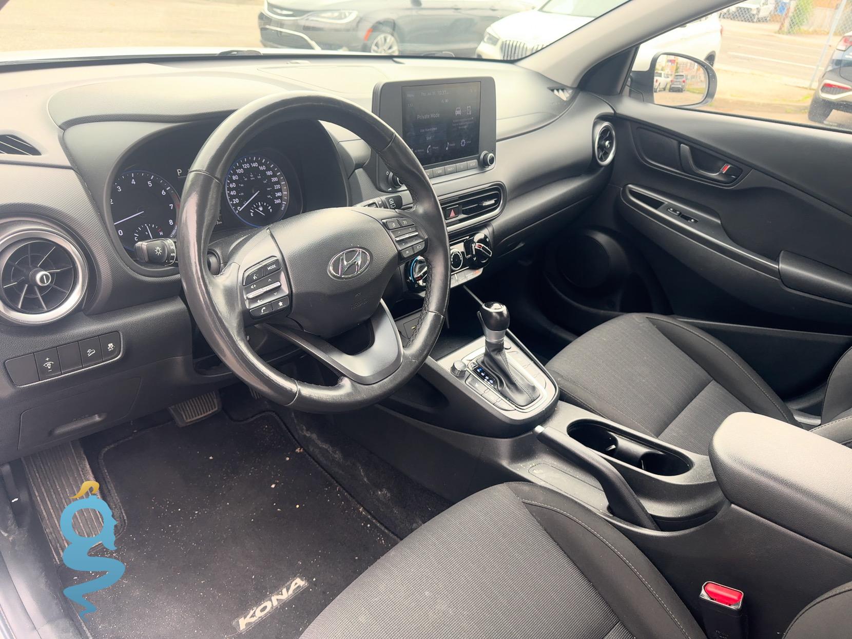 Hyundai Kona 2.0 SEL Without FCA, SEL + Convenience Pkg (without FCA), SE Kona II