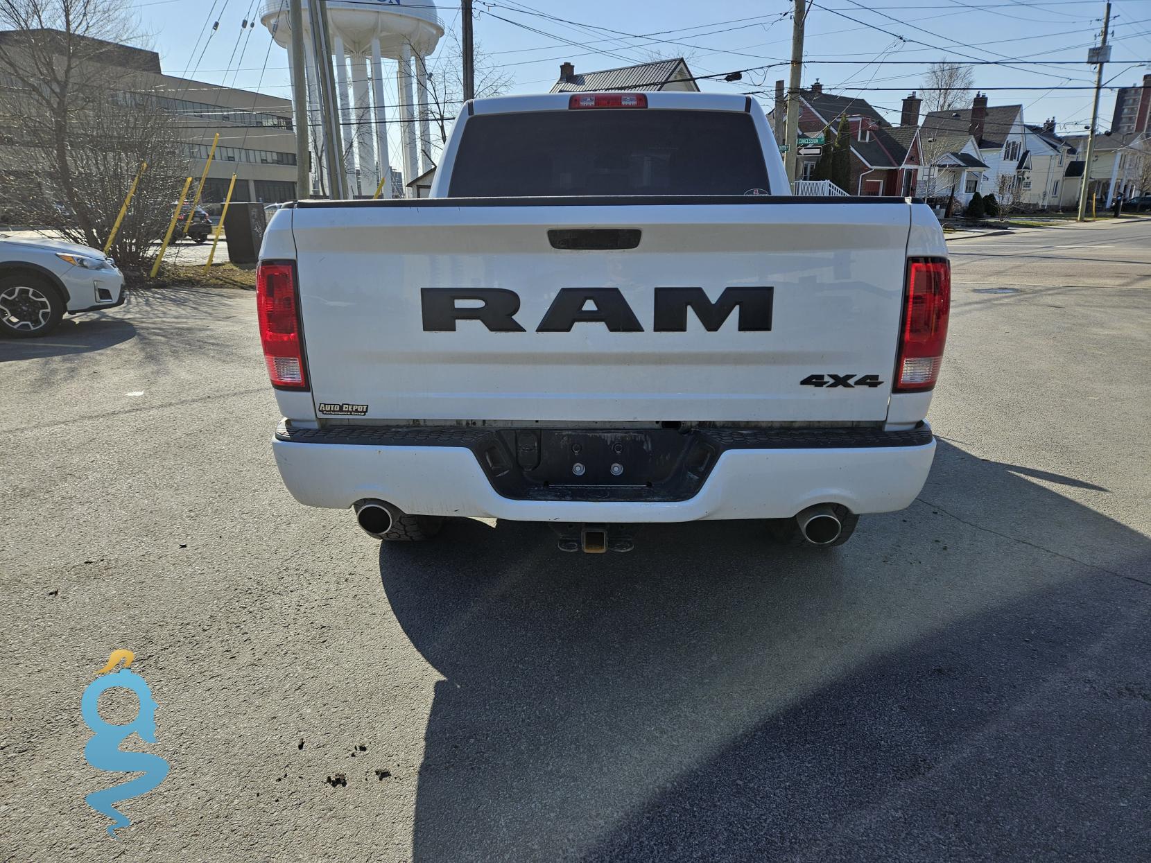 Dodge Ram 1500 5.7 Classic DS Tradesman (US) / ST