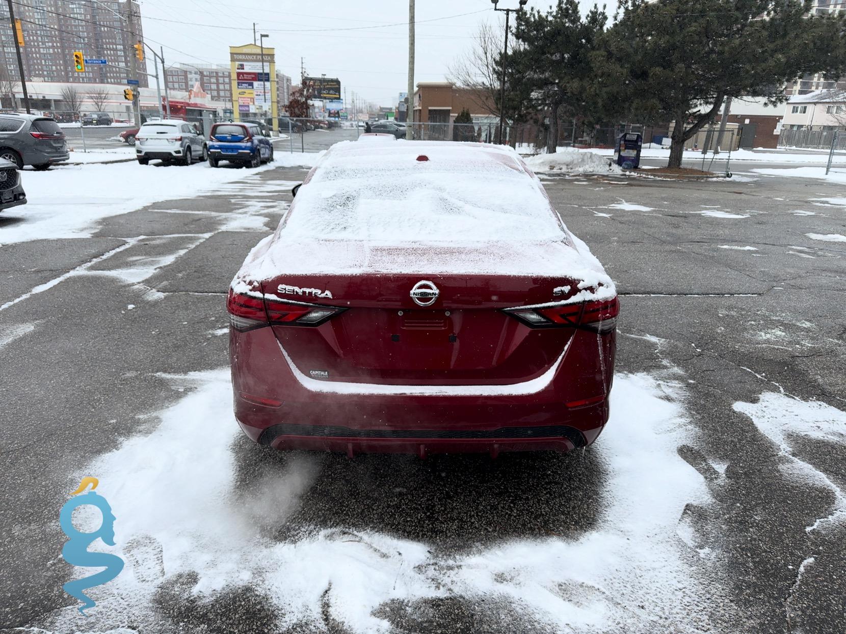 Nissan Sentra 2.0 Grade SV