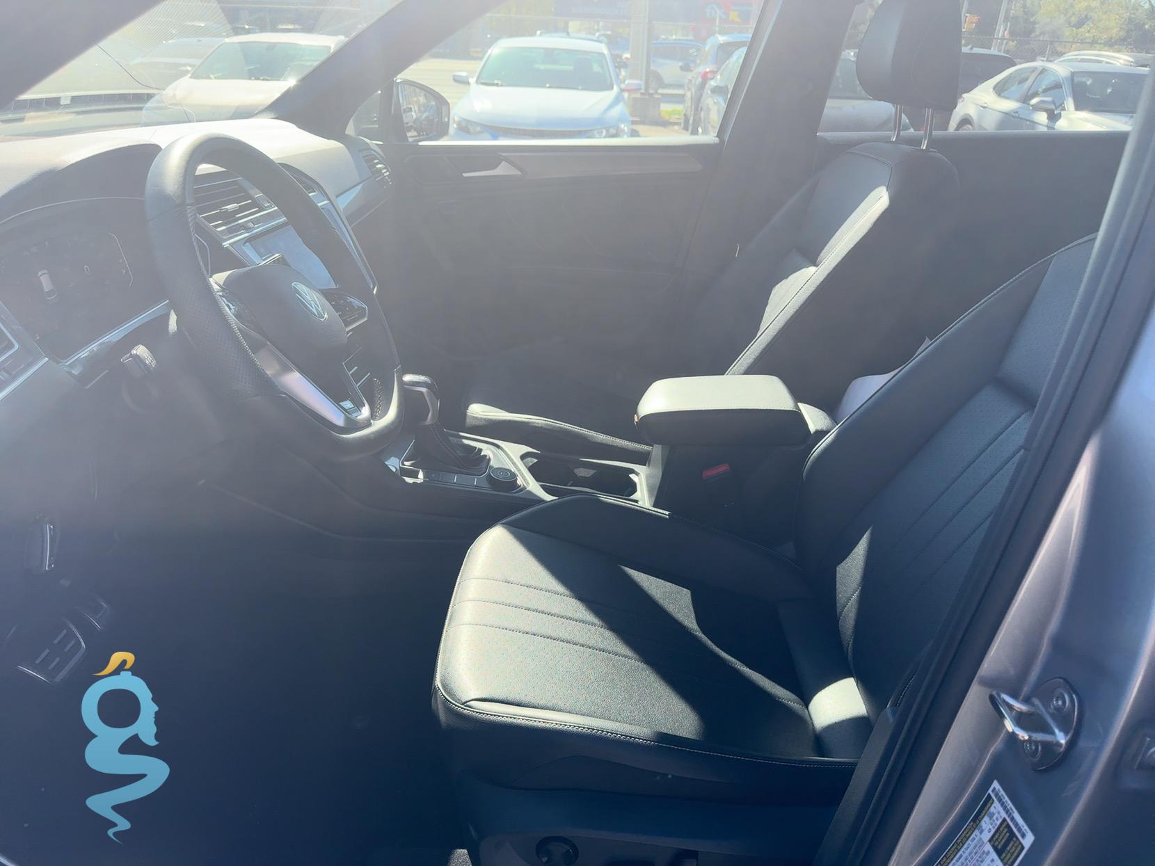 Volkswagen Tiguan 2.0 4Motion SE R-Line Black
