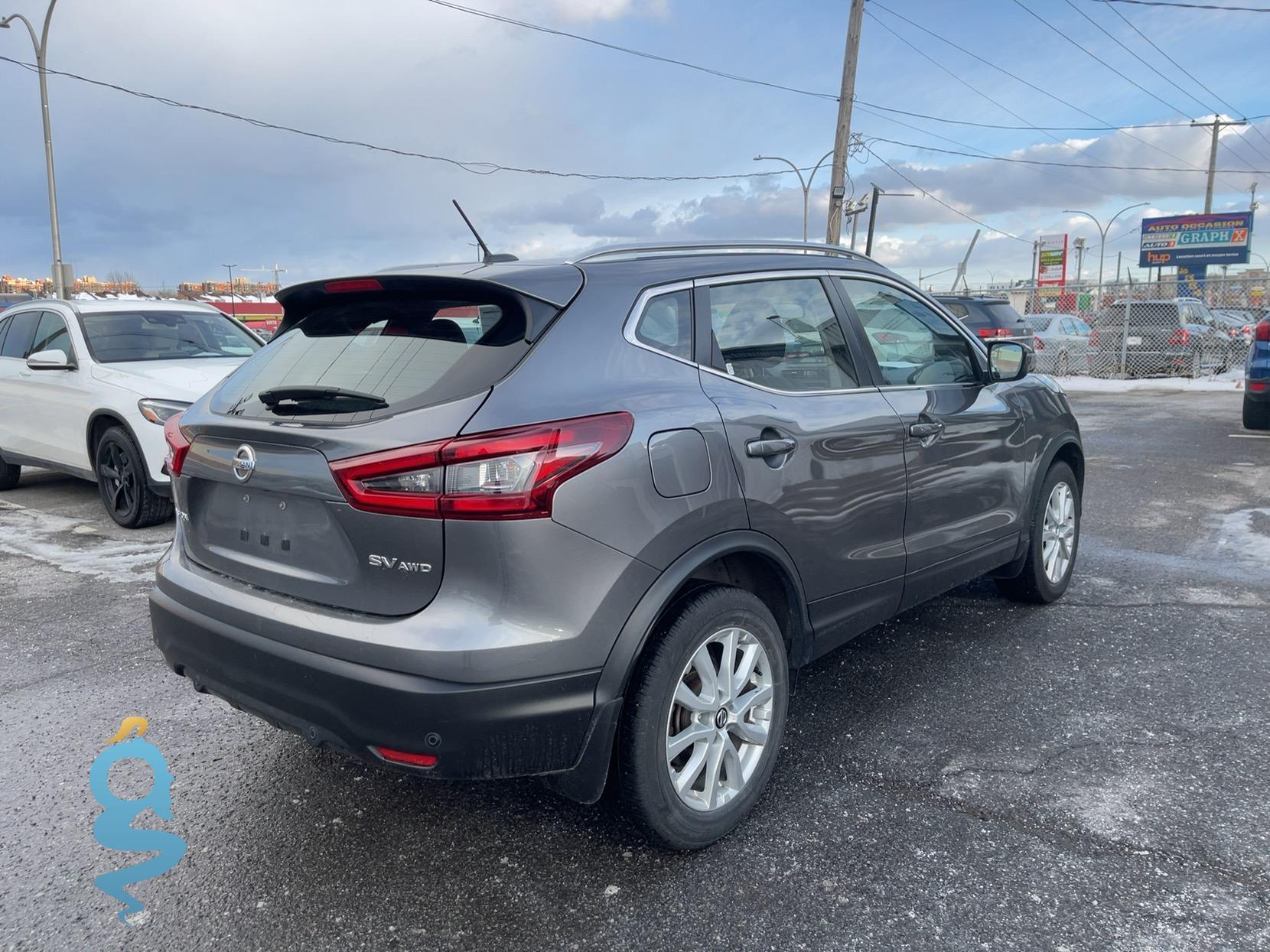 Nissan Rogue 2.0 Grade SV