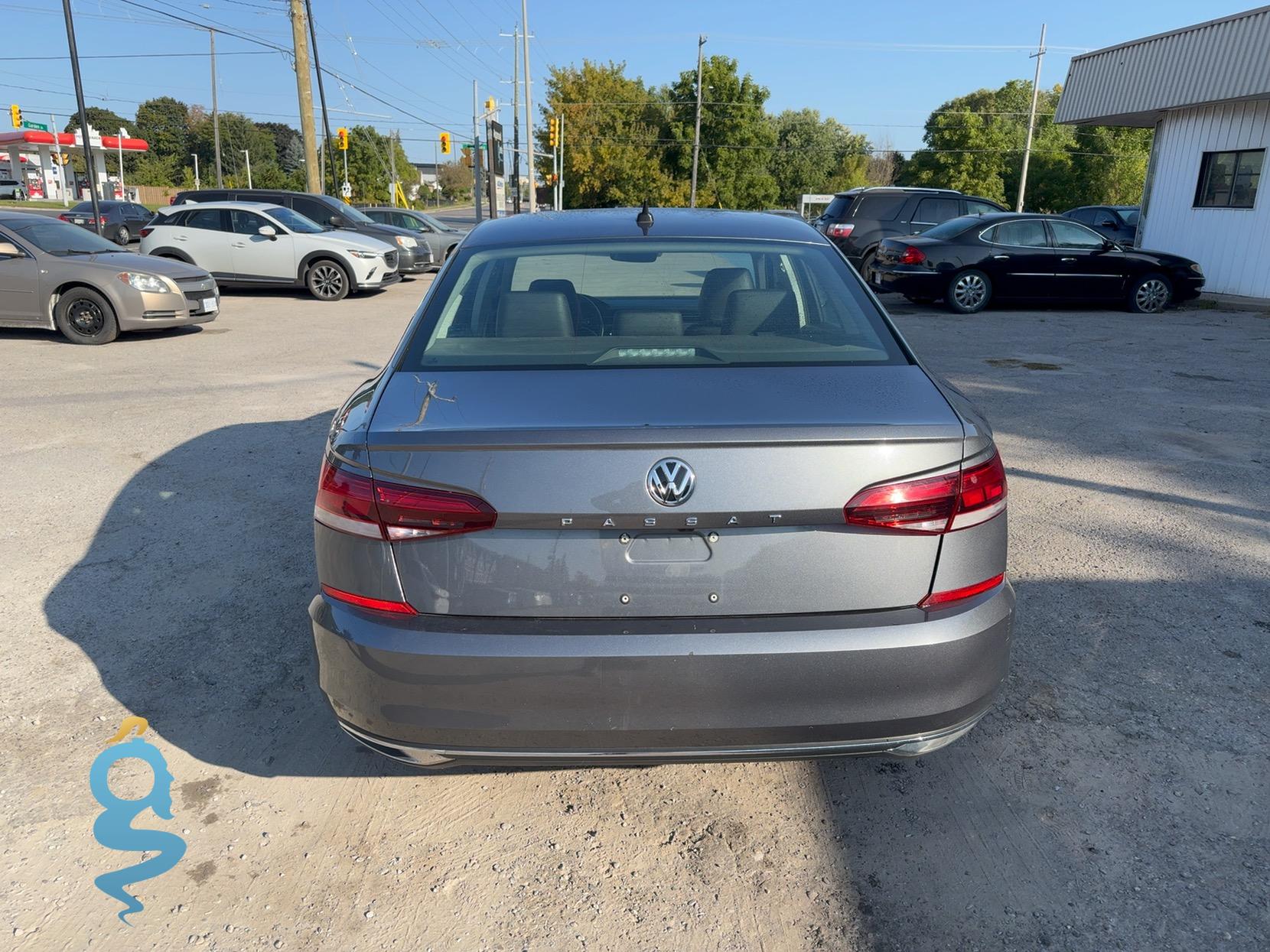 Volkswagen Passat 2.0 Highline 2.0 TSI SE, SE w/ Technology