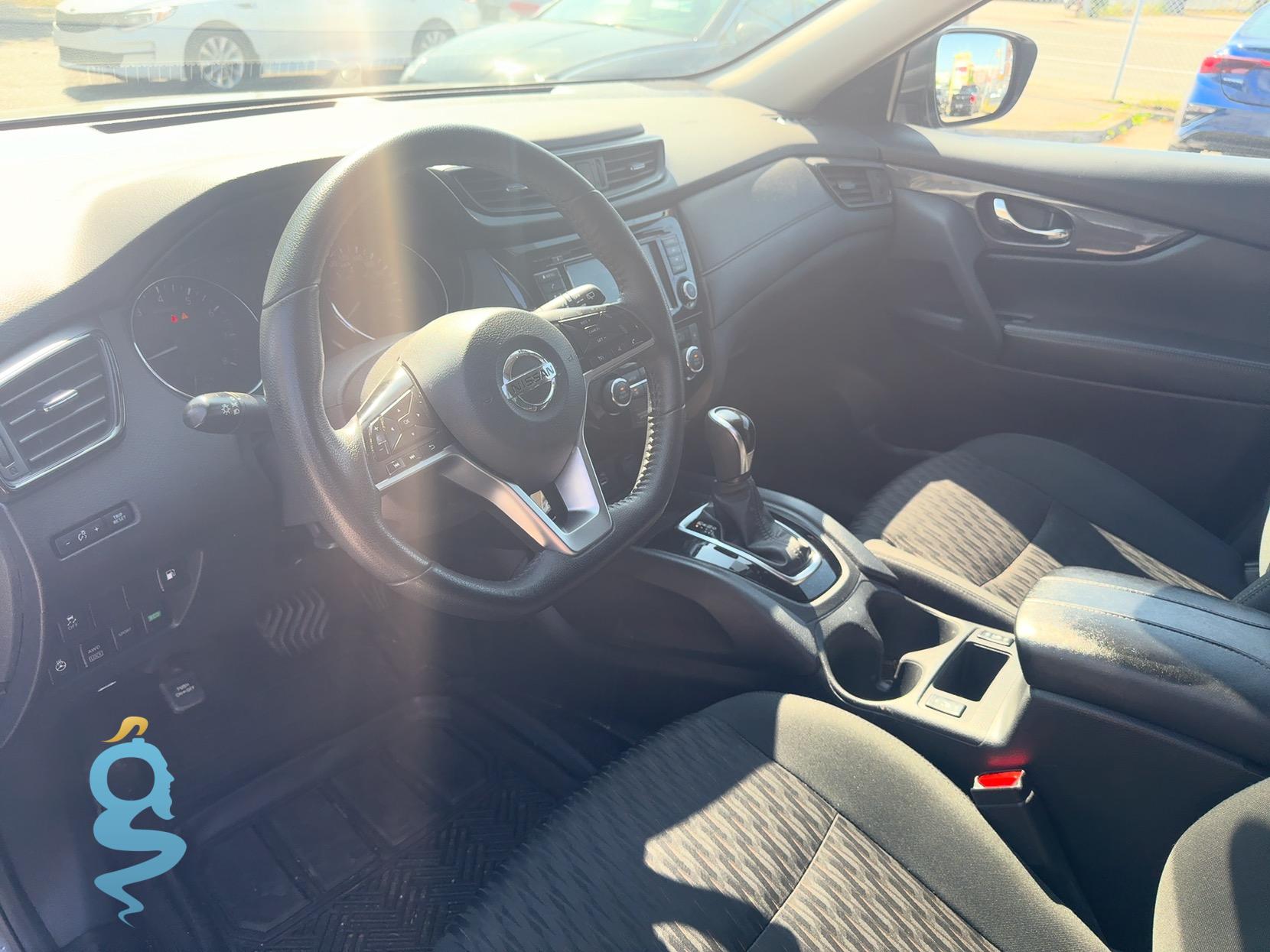 Nissan Rogue 2.5 Crossover