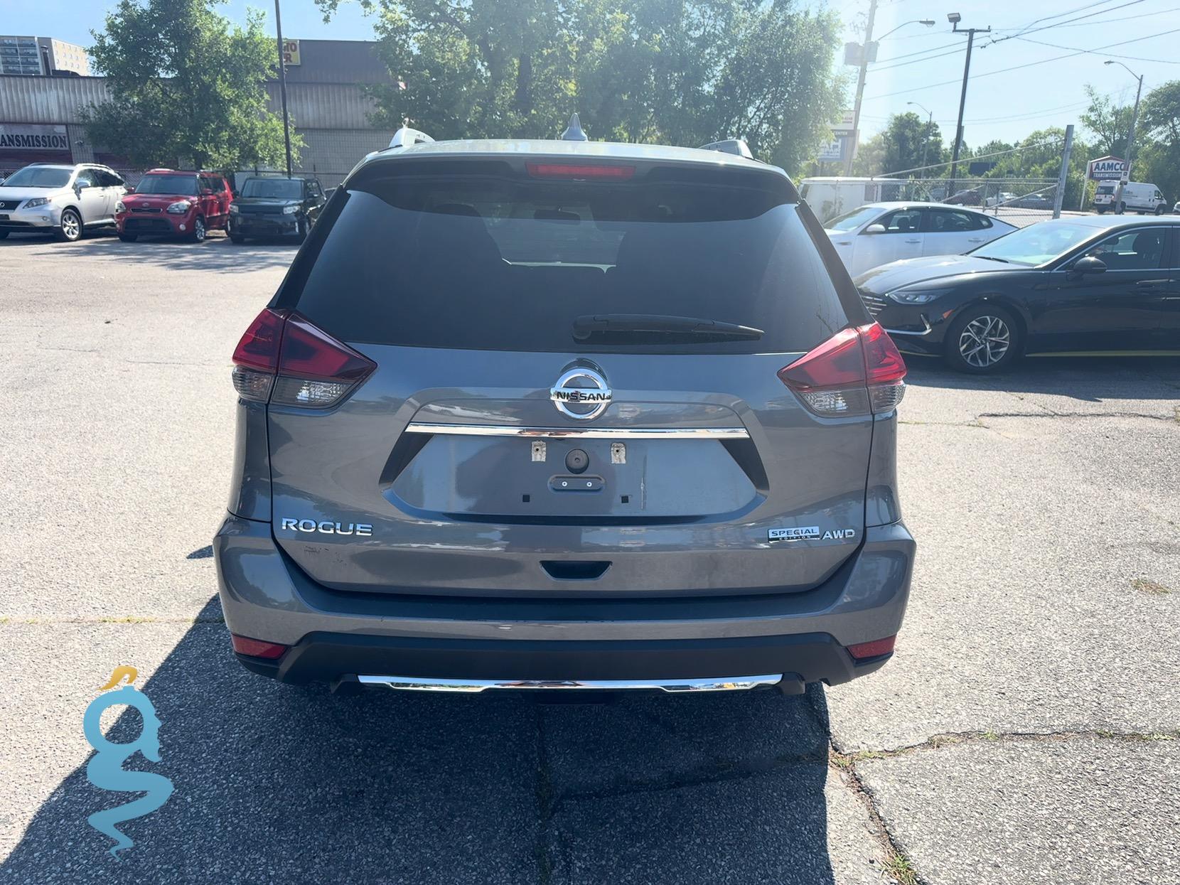 Nissan Rogue 2.5 Crossover