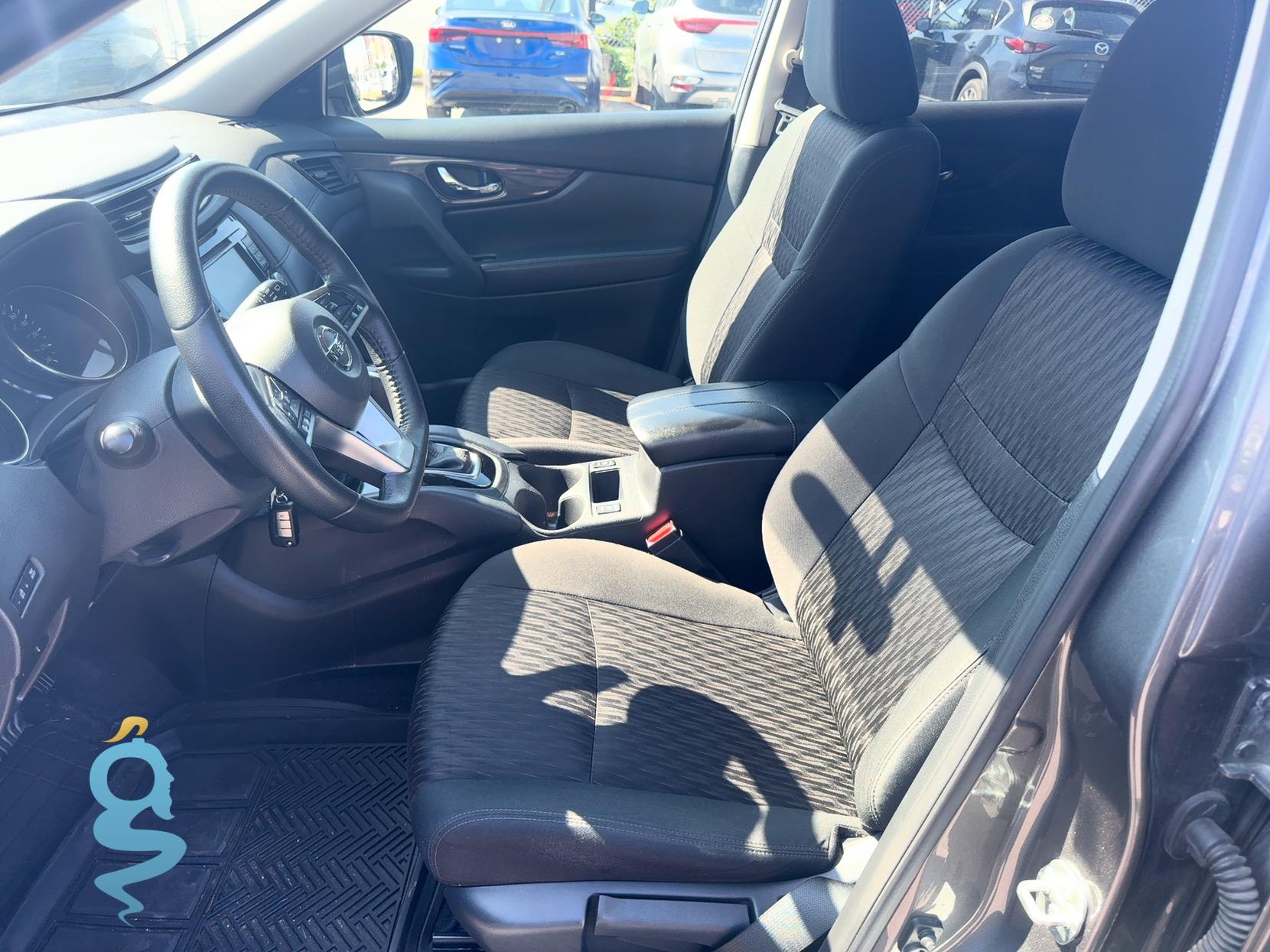 Nissan Rogue 2.5 Crossover