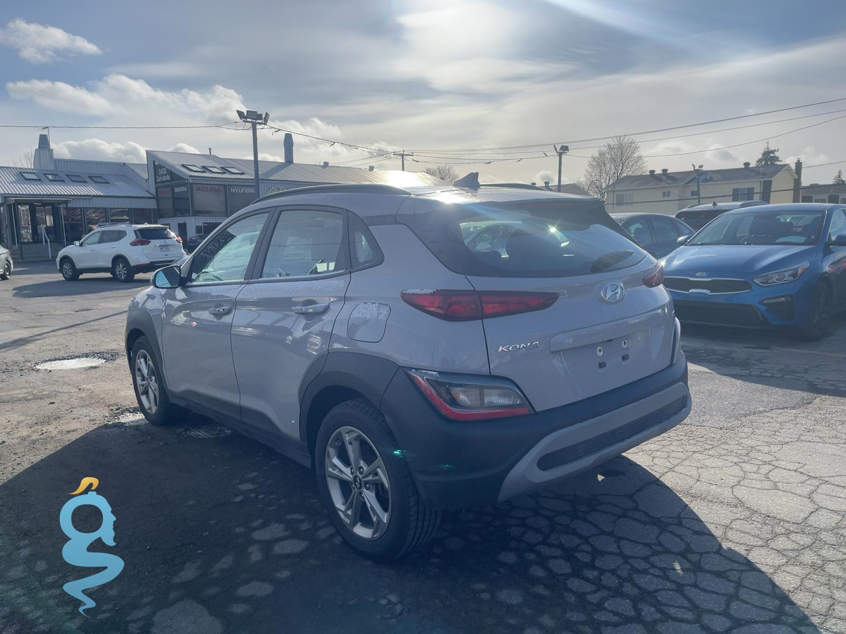 Hyundai Kona 2.0 SEL Without FCA, SEL + Convenience Pkg (without FCA), SE Kona II