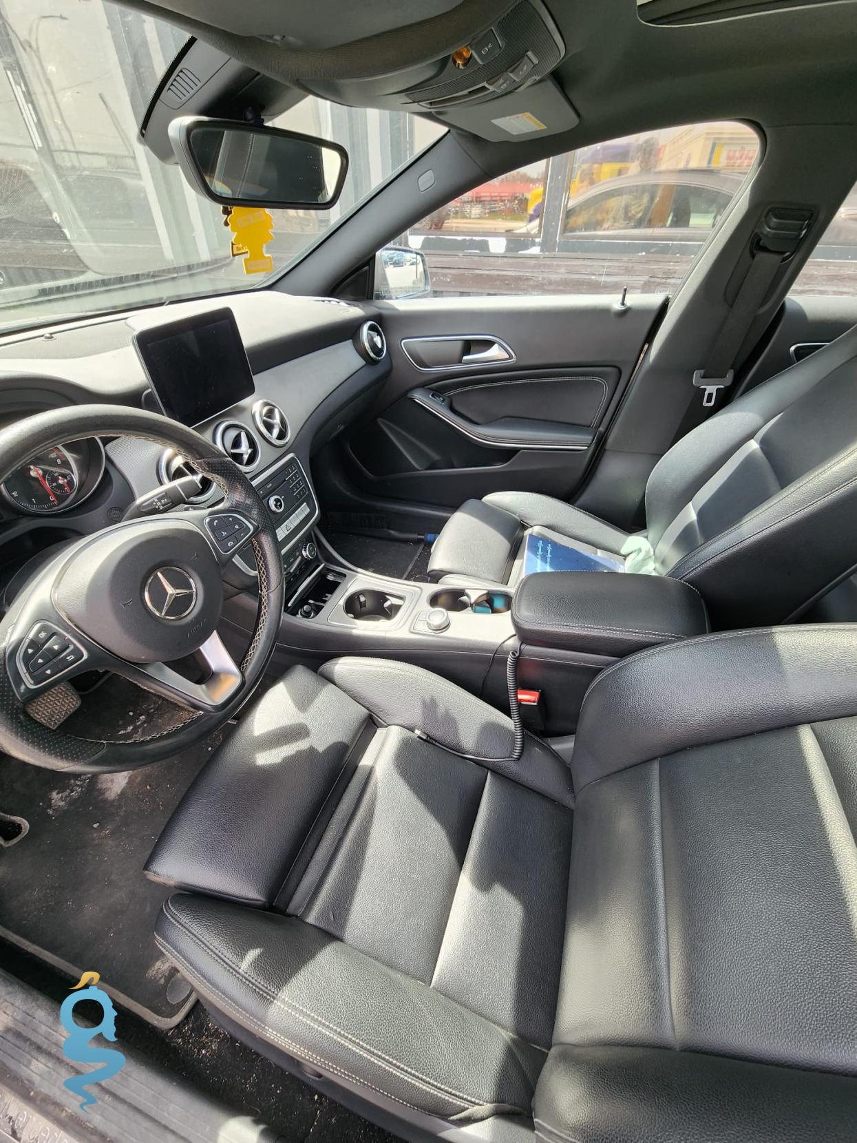 Mercedes-Benz CLA 250 2.0 4 MATIC