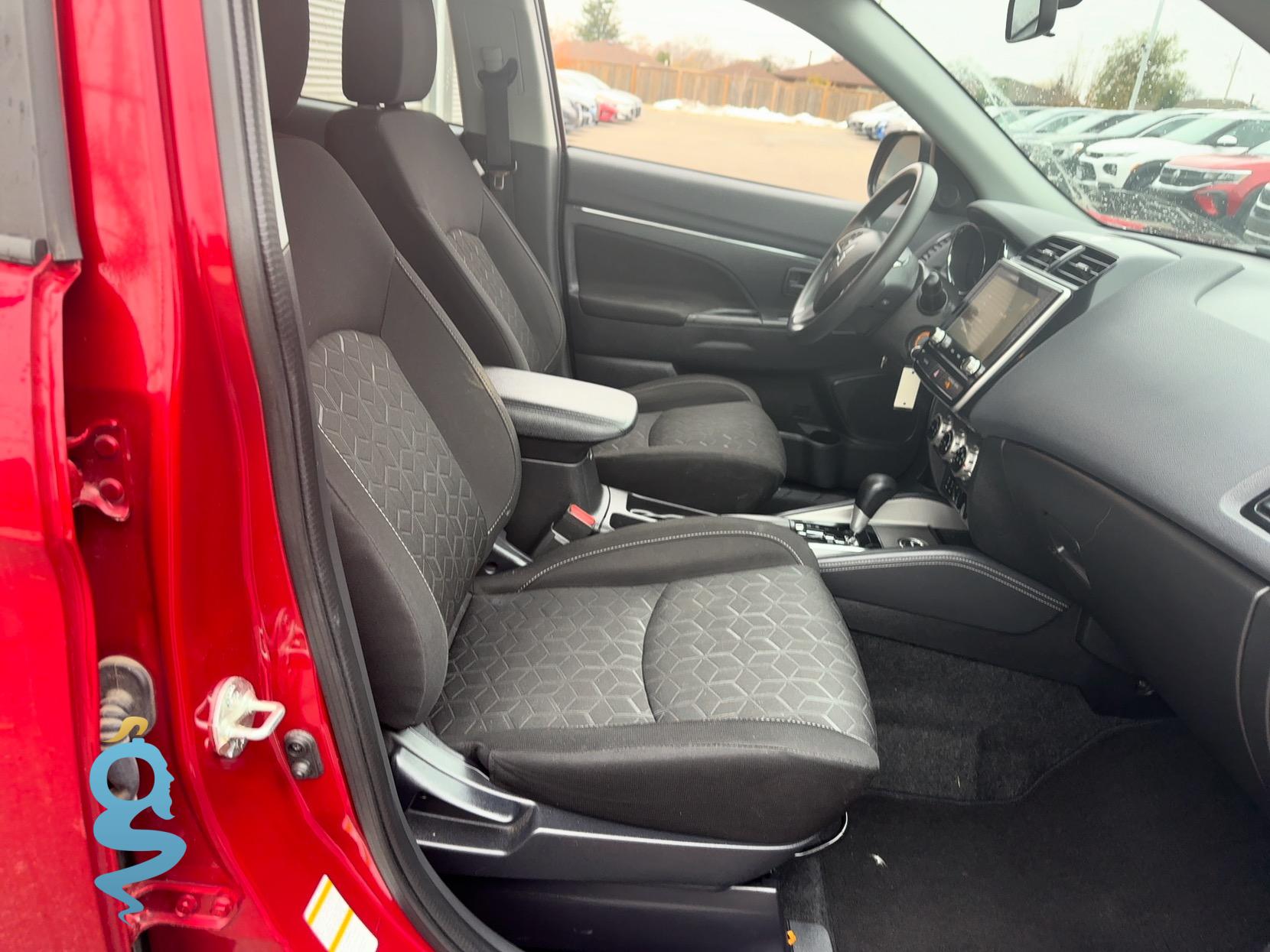 Mitsubishi RVR 2.0 ES