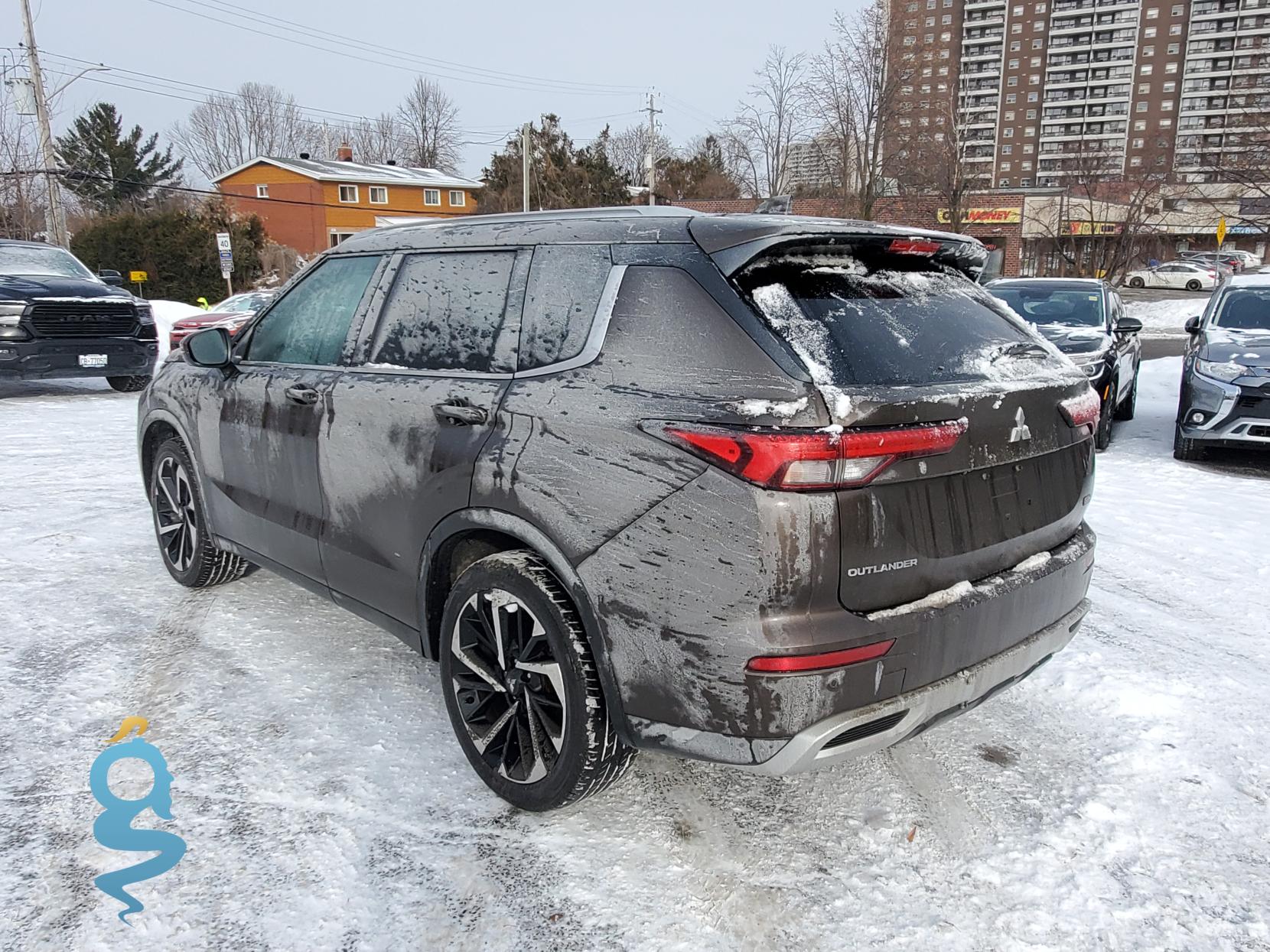 Mitsubishi Outlander 2.5 SE/Black Edition/SE/LE/SEL/GT Wagon body style