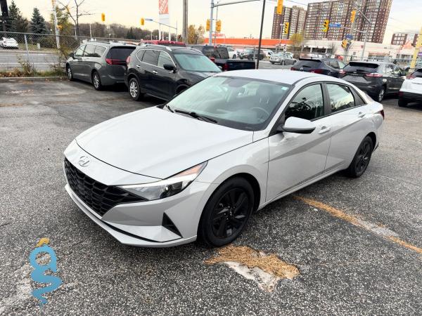 Hyundai Elantra 2.0 Blue