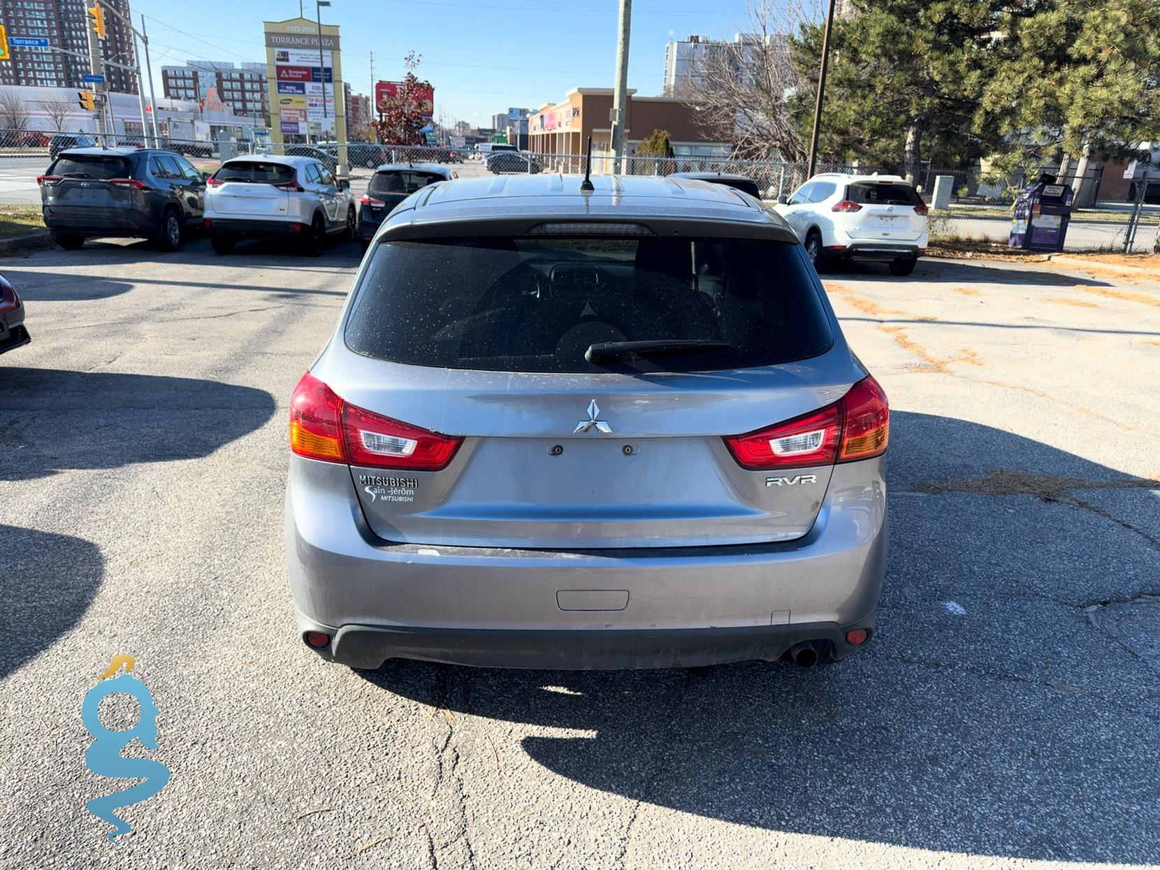 Mitsubishi RVR 2.0 SE (Canada) MEDIUM