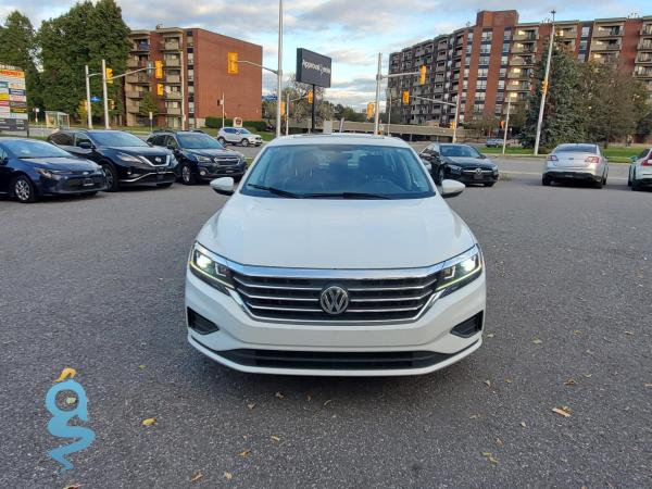 Volkswagen Passat 2.0 Highline 2.0 TSI SE, SE w/ Technology