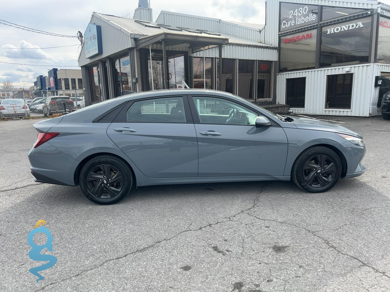 Hyundai Elantra 2.0 Blue