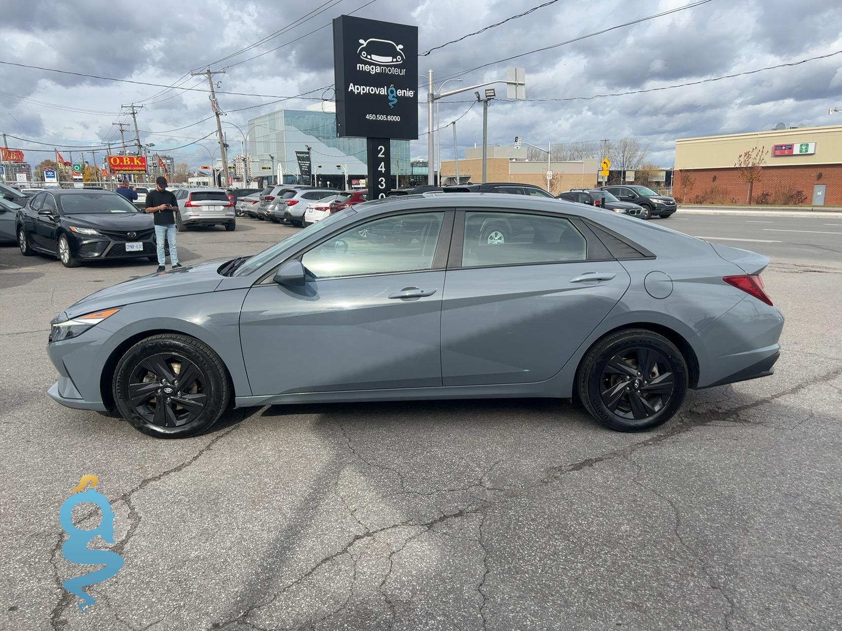 Hyundai Elantra 2.0 Blue