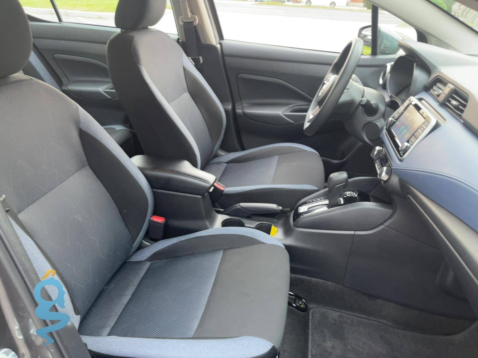 Nissan Versa 1.6 SV
