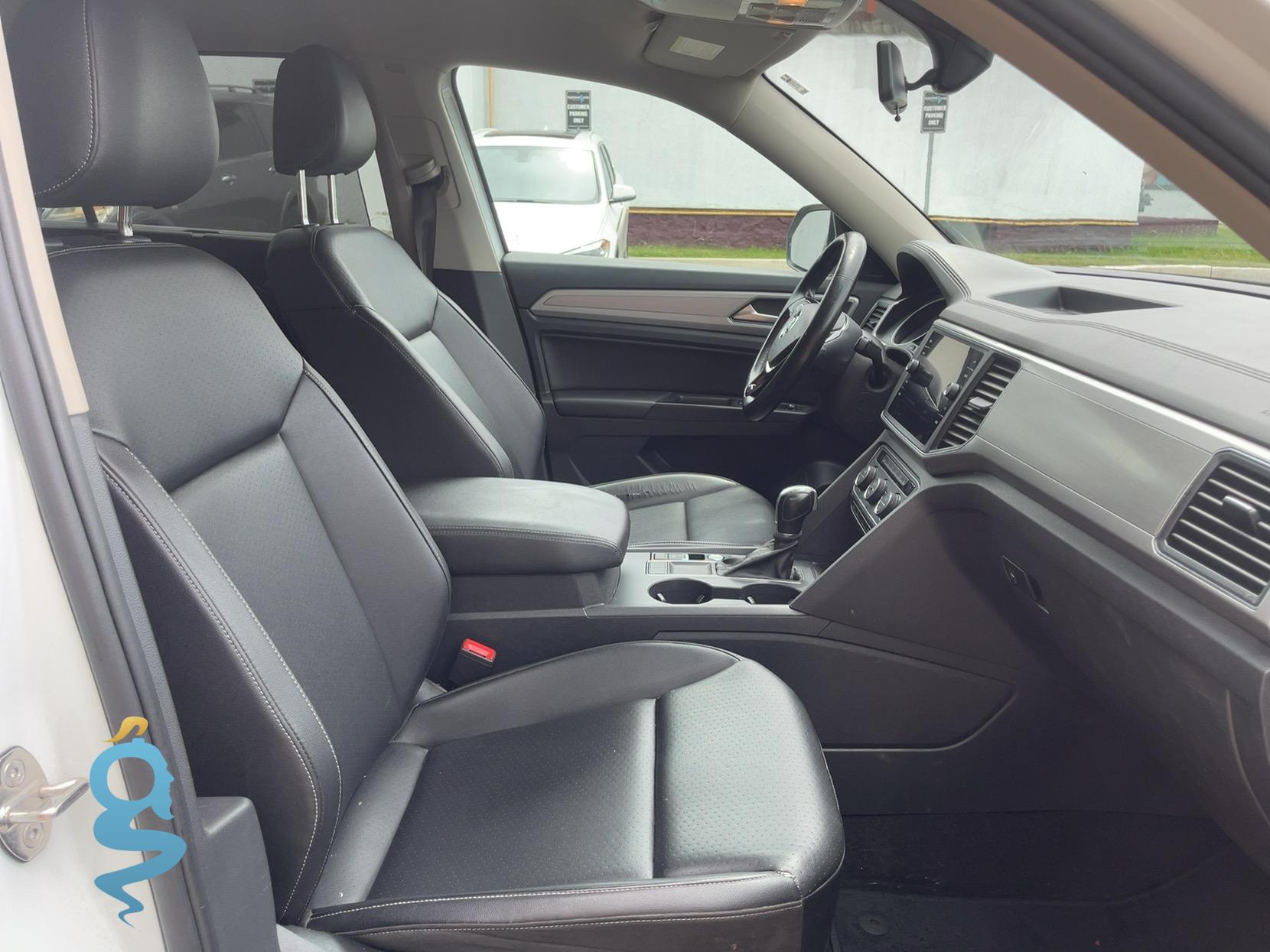 Volkswagen Atlas 2.0 2.0 TSI SE w/Technology