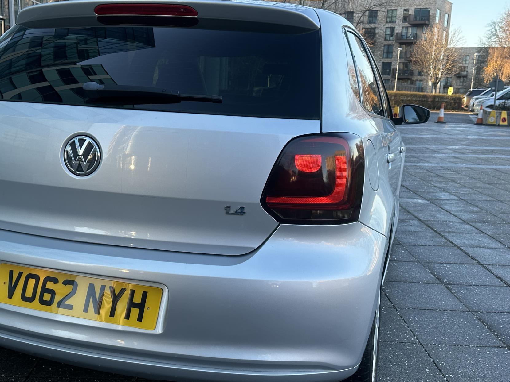 VOLKSWAGEN POLO 1.4 MATCH HATCHBACK 5DR PETROL DSG EURO 5 85 PS 6,350 148.66... image 44