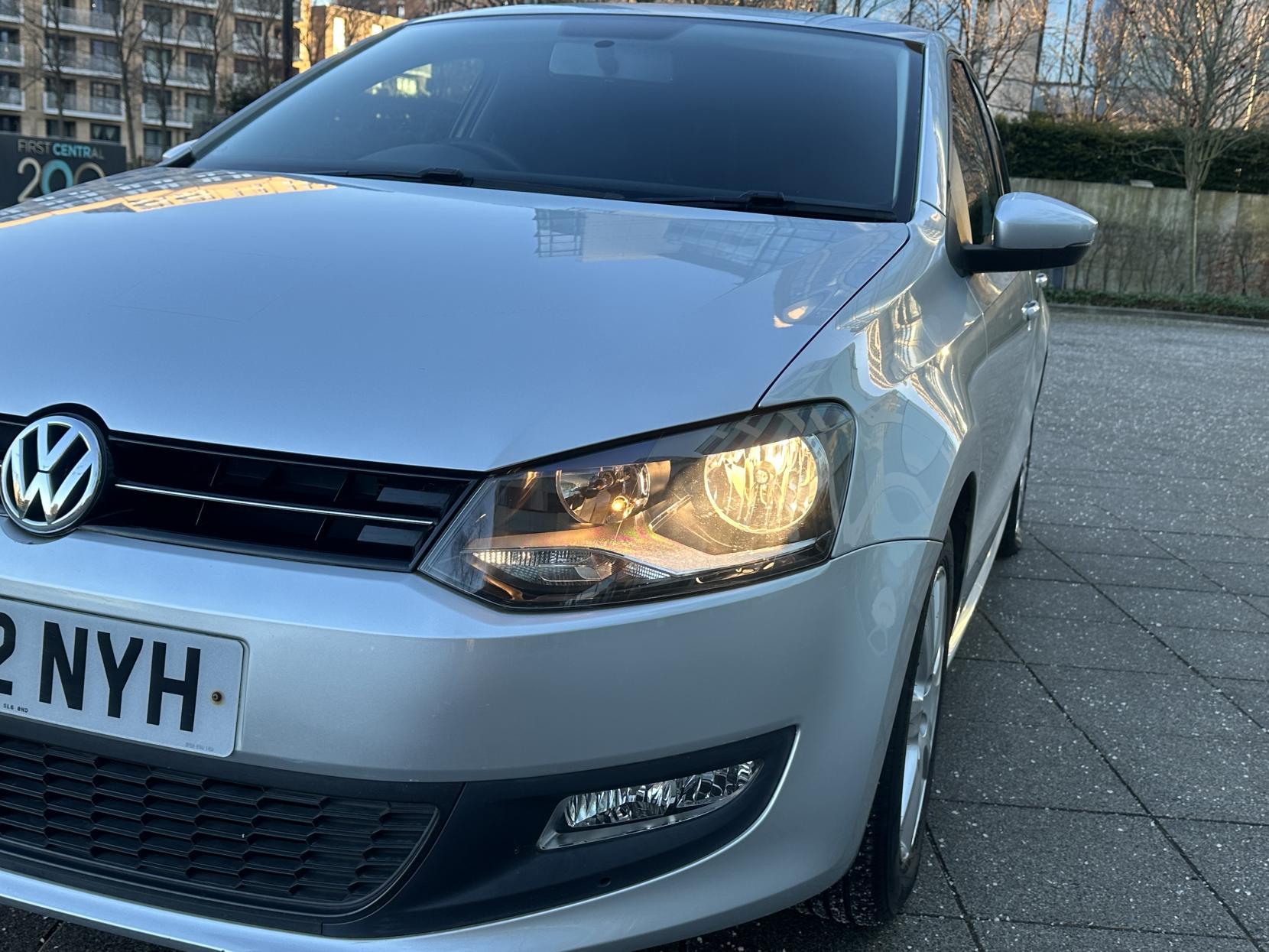 VOLKSWAGEN POLO 1.4 MATCH HATCHBACK 5DR PETROL DSG EURO 5 85 PS 6,350 148.66... image 42